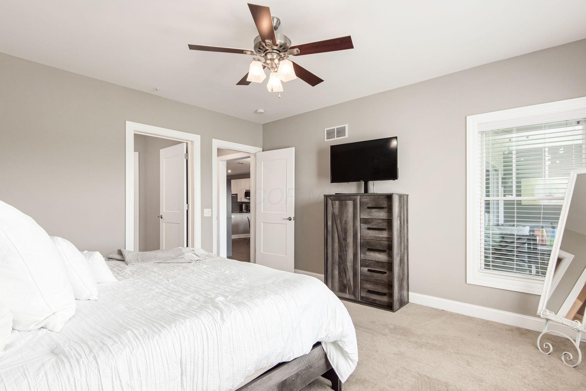 5339 Highpointe Lakes Drive, 403