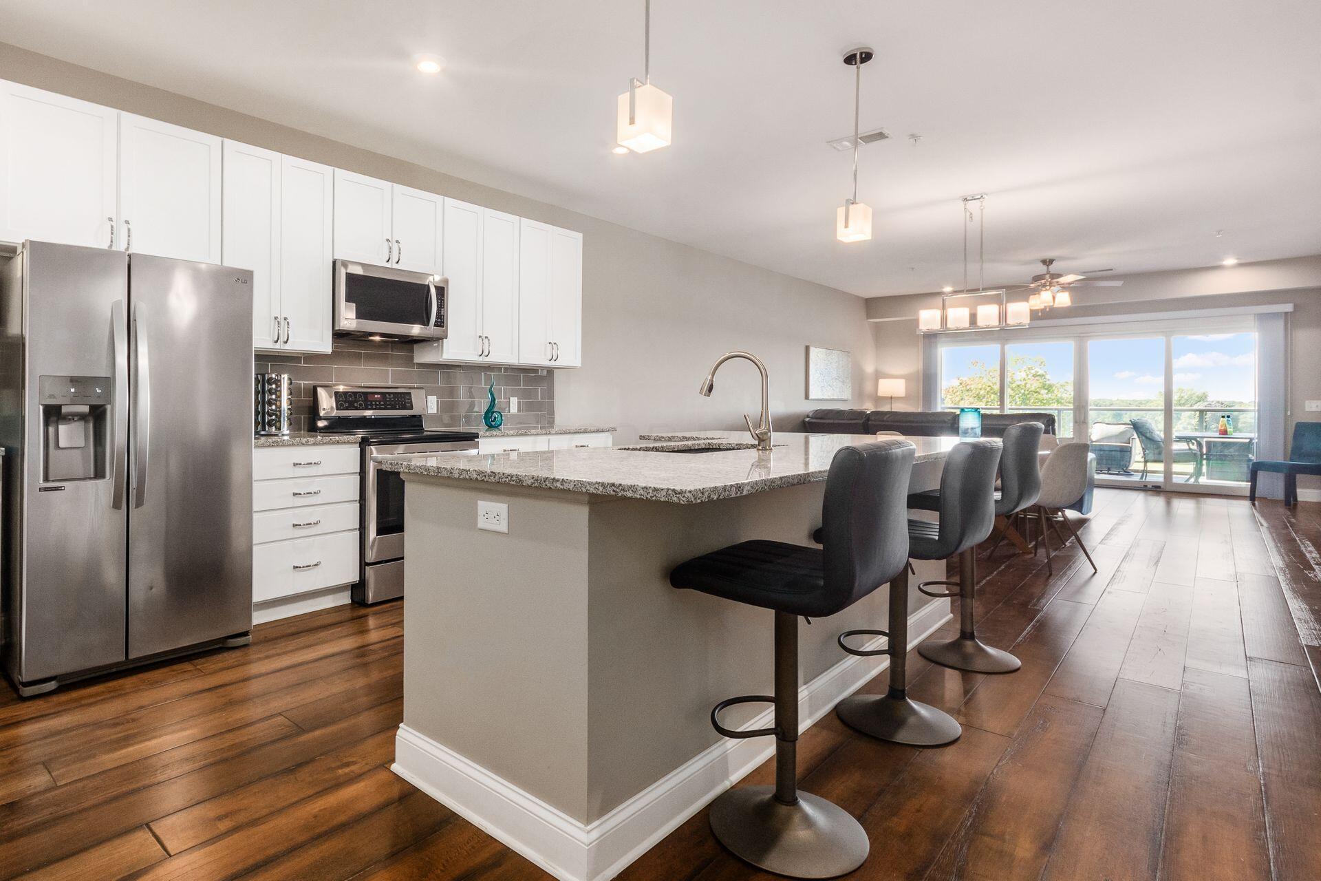 5339 Highpointe Lakes Drive, 403