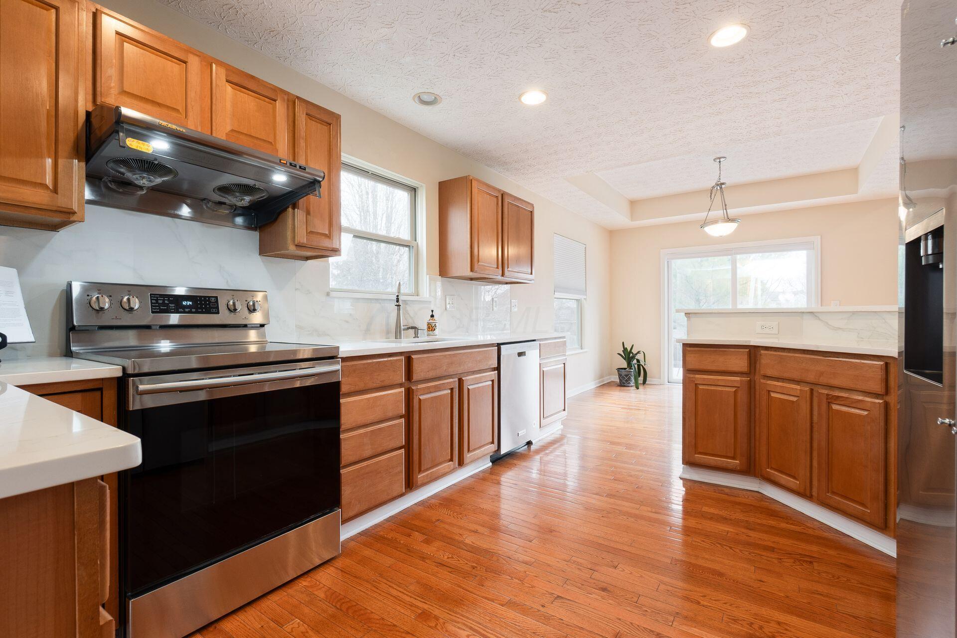 8030 Lazelle Woods Drive