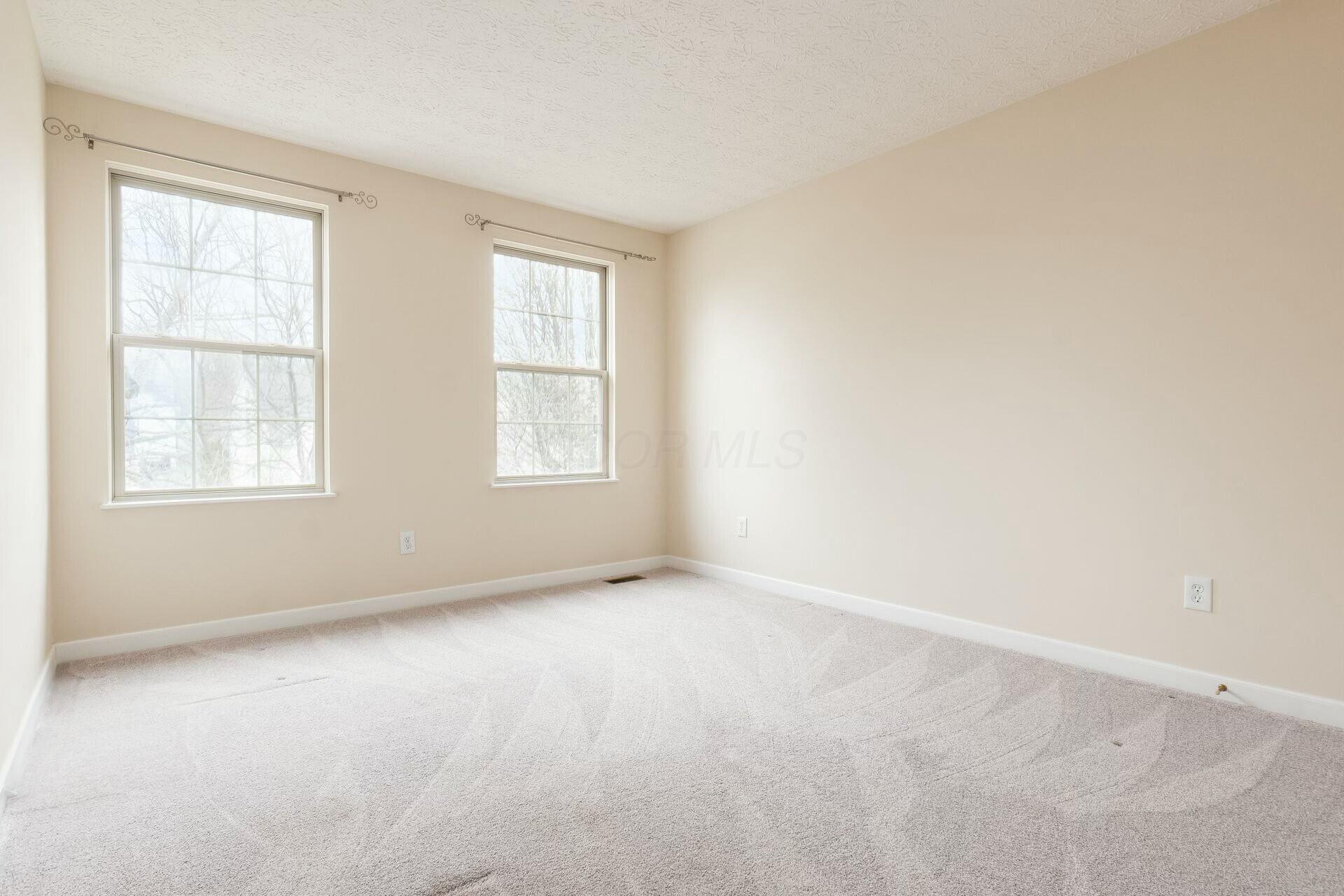 8030 Lazelle Woods Drive