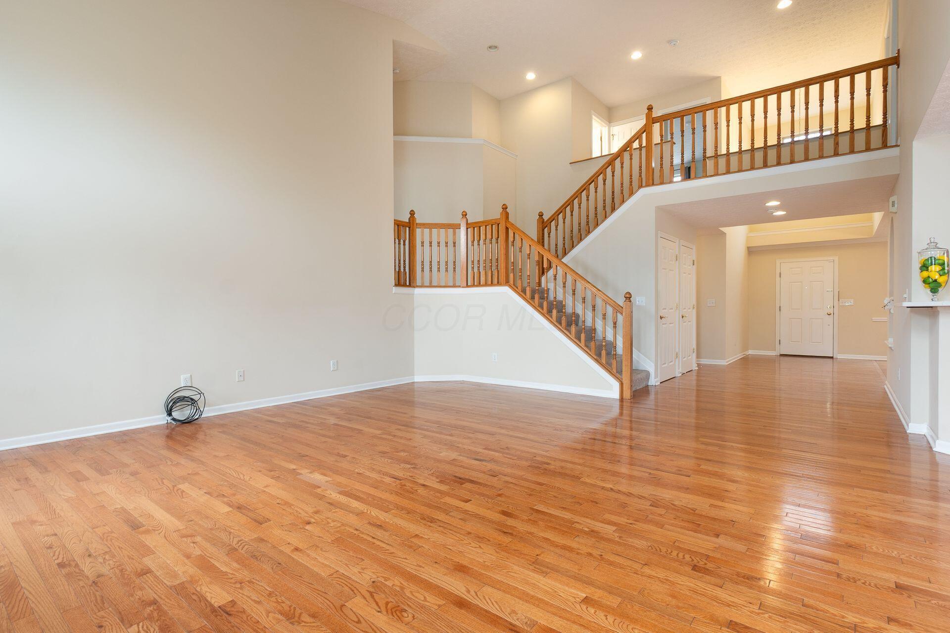 8030 Lazelle Woods Drive
