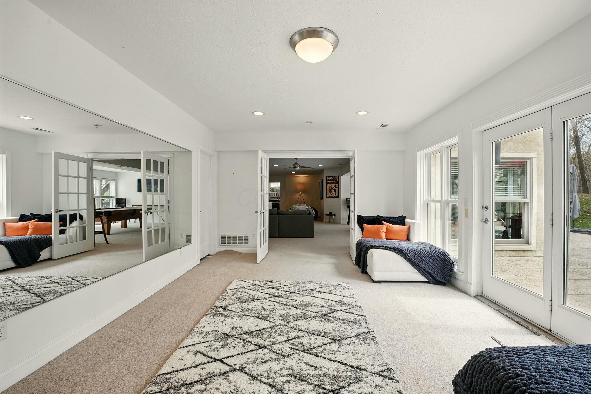 3063 Summerview Place