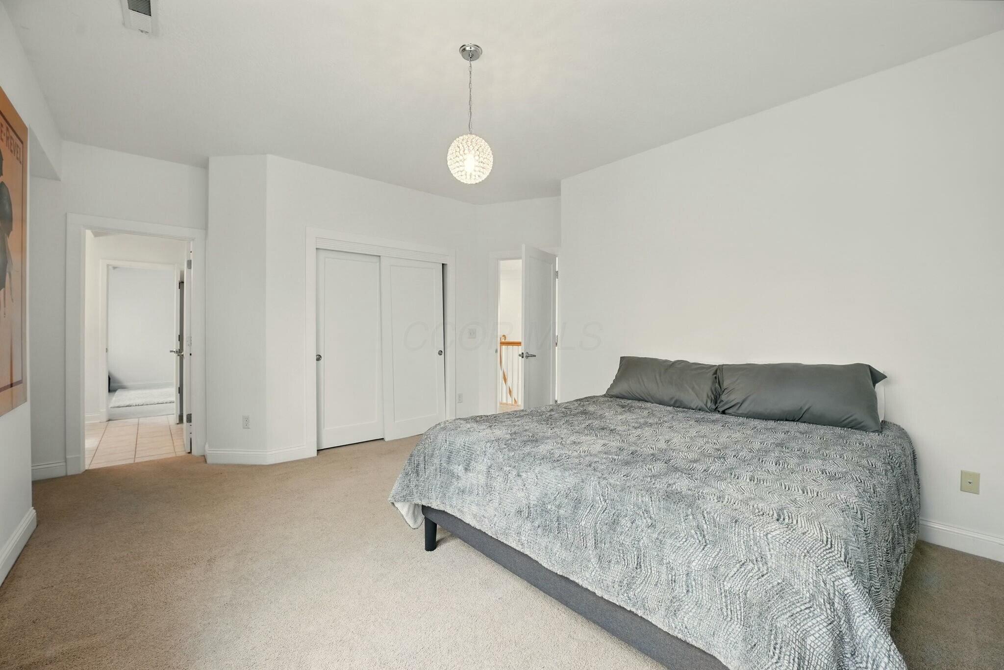 3063 Summerview Place