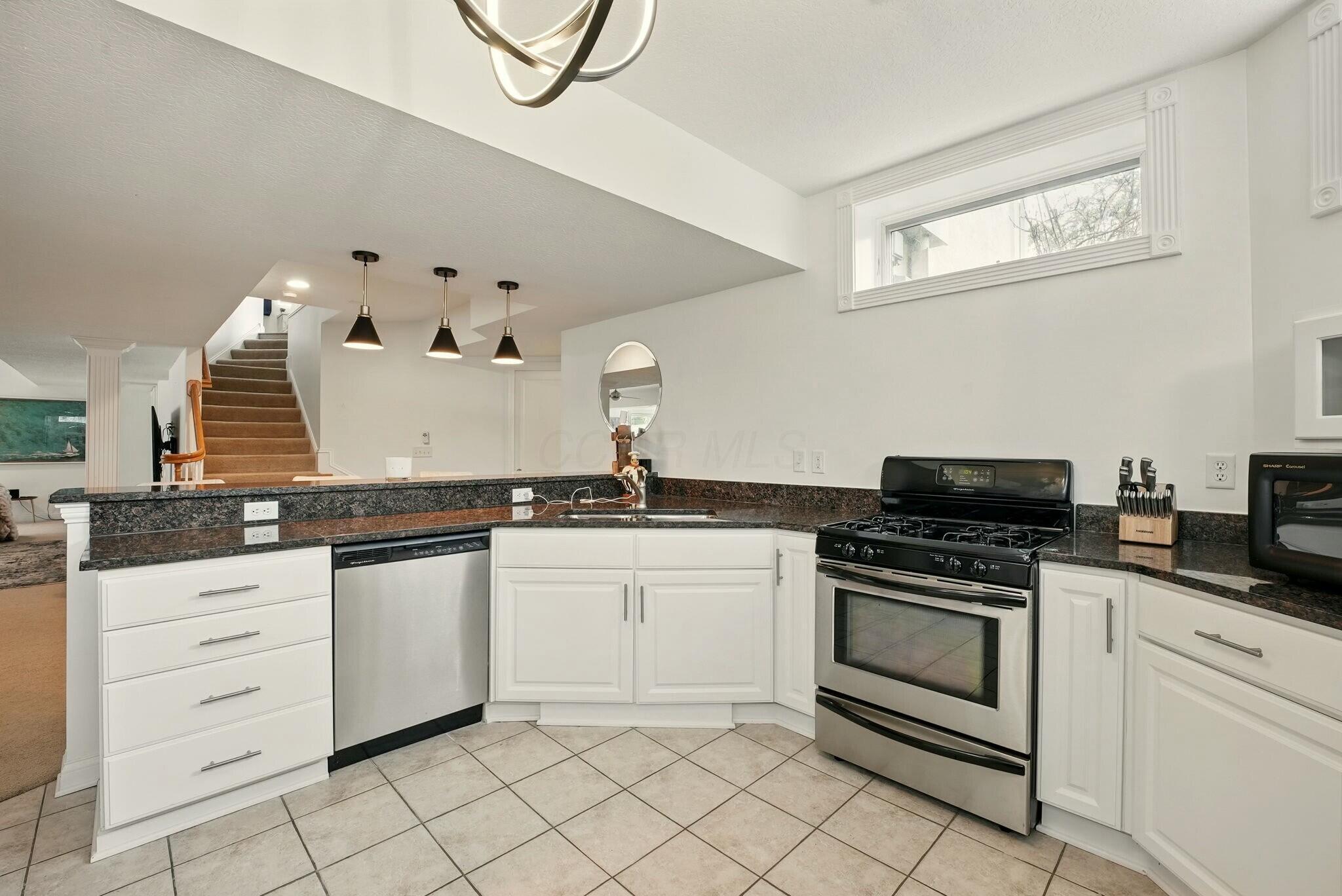 3063 Summerview Place