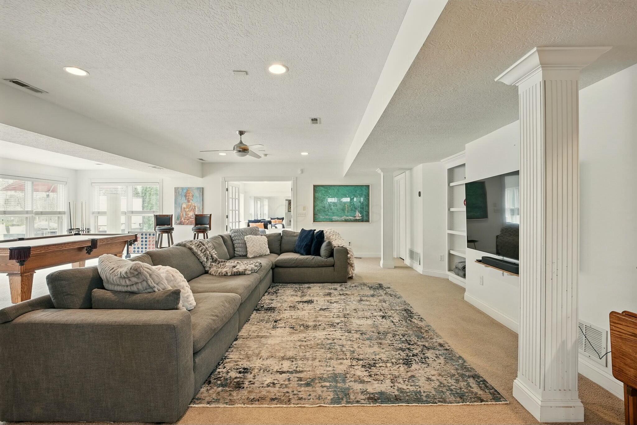 3063 Summerview Place