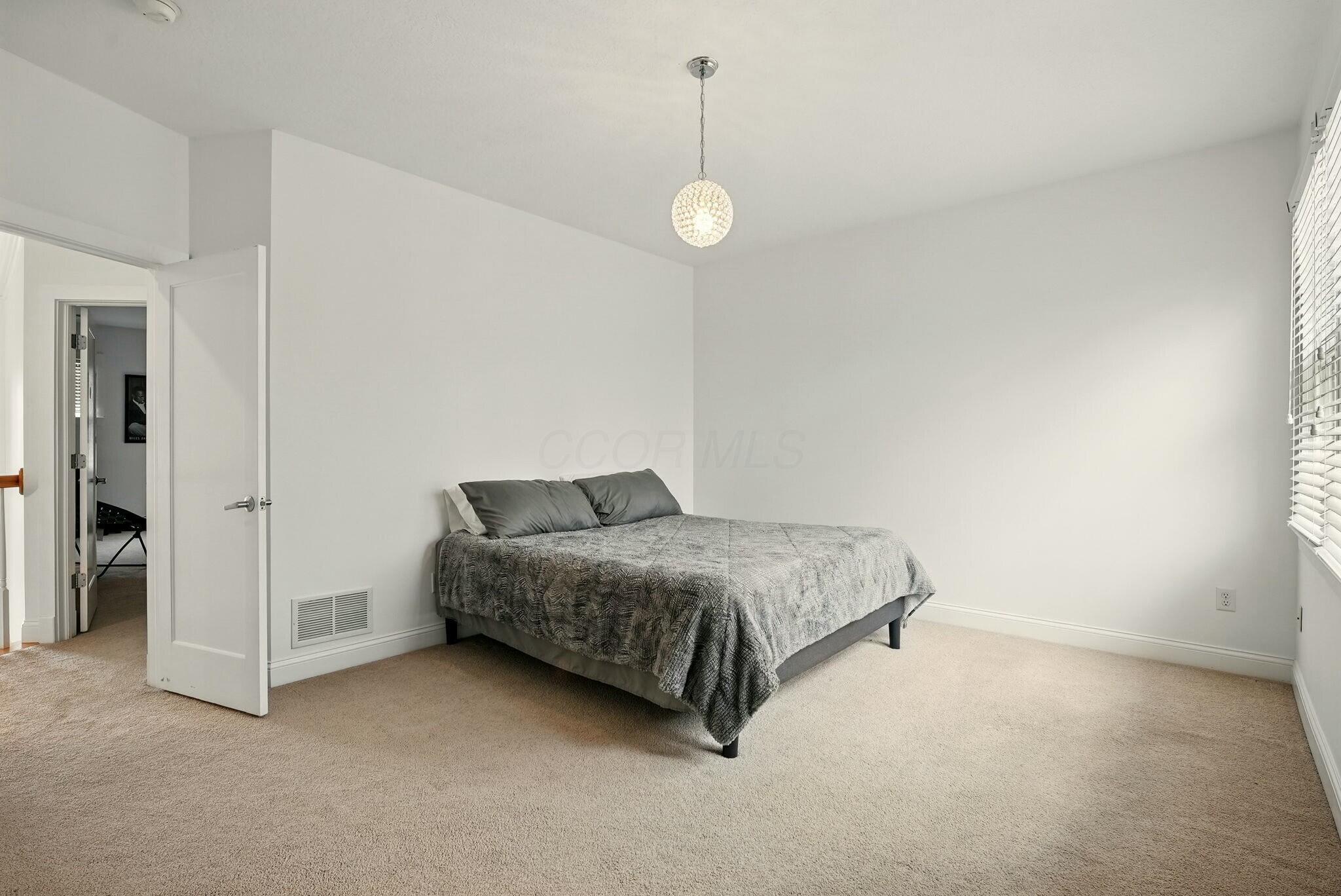 3063 Summerview Place