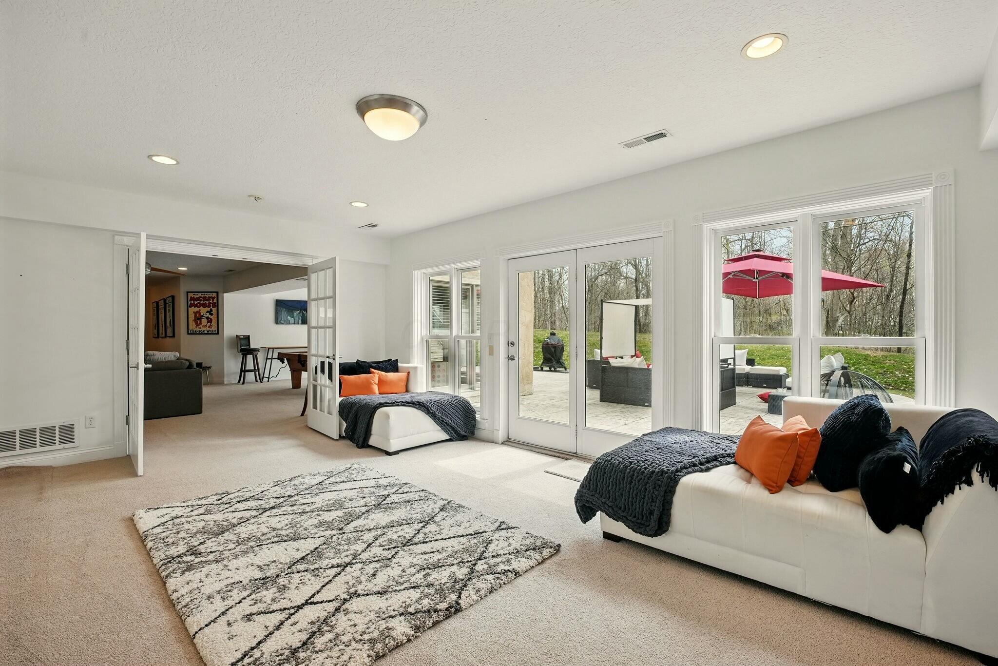 3063 Summerview Place