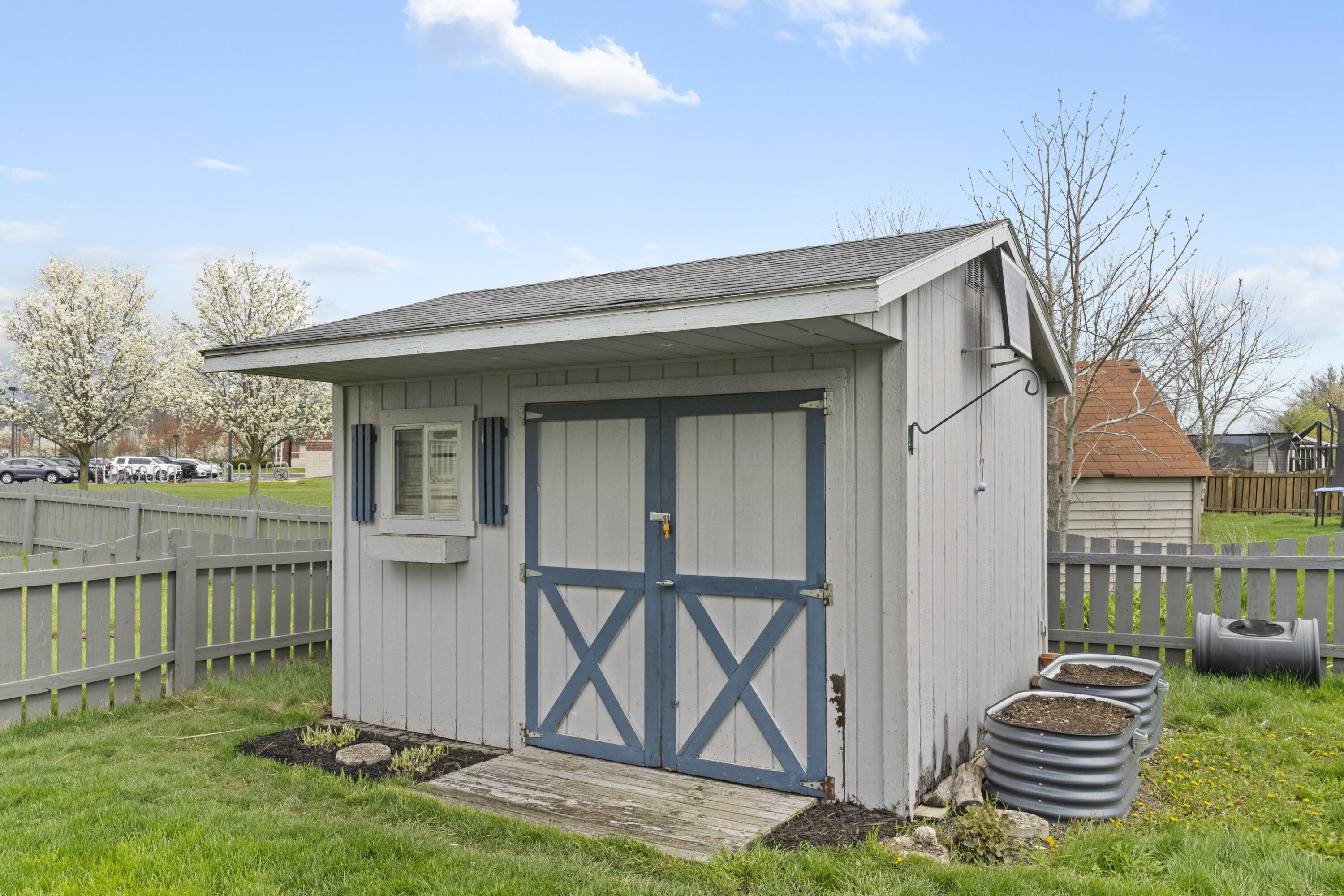 1916 Fawn Meadow Drive