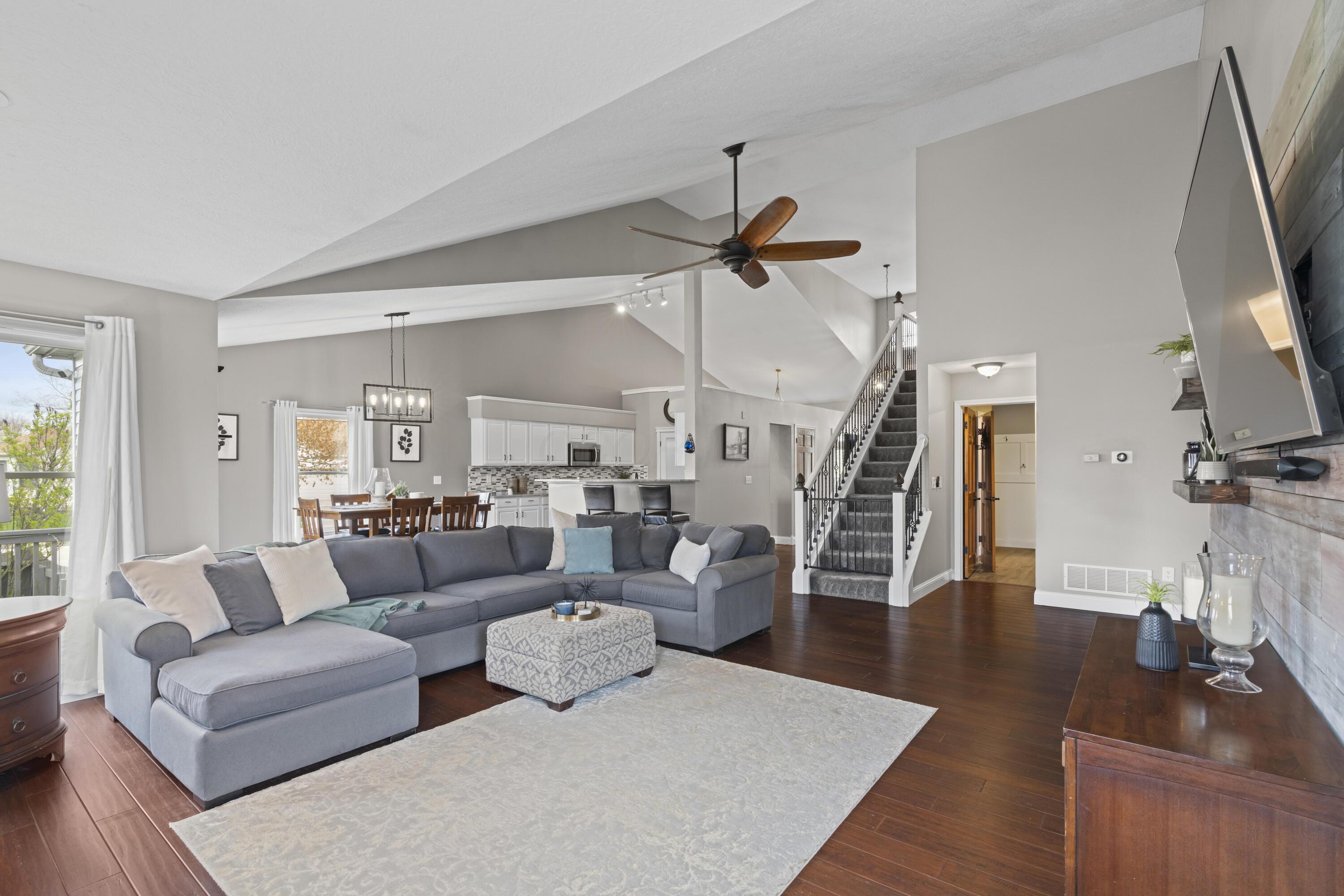 1916 Fawn Meadow Drive