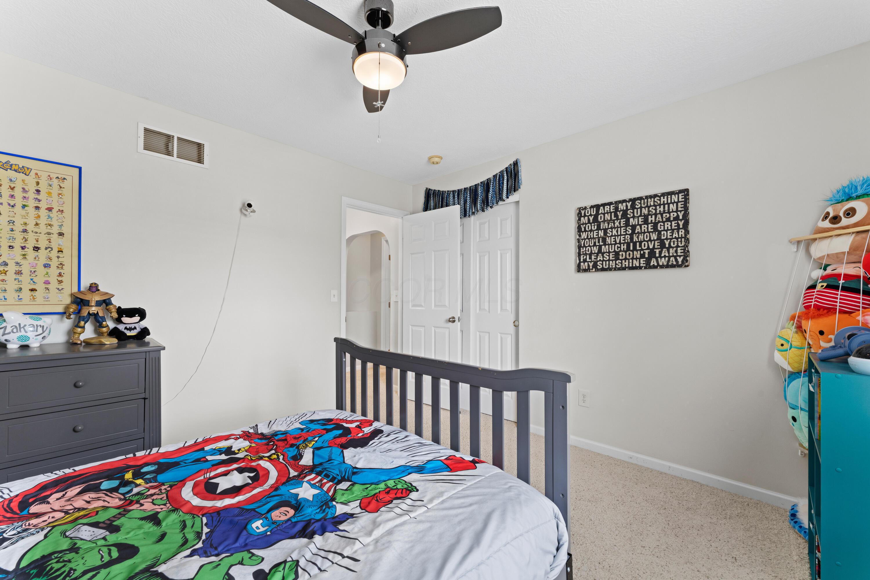 8853 Hickory View Street