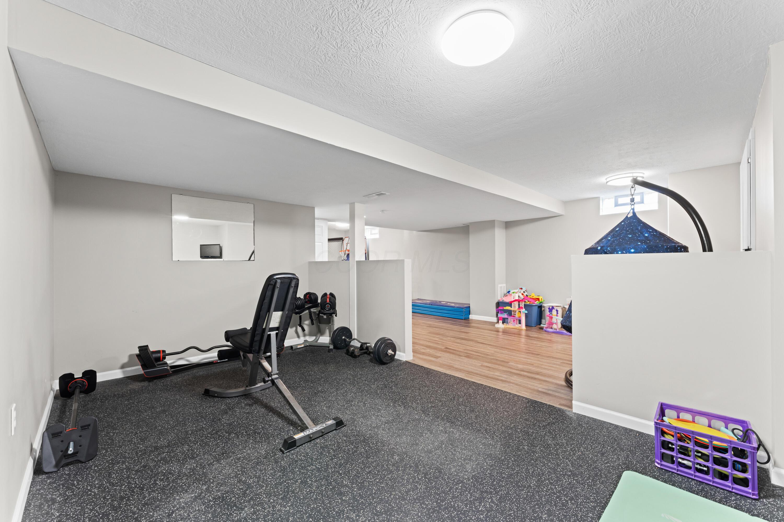 8853 Hickory View Street