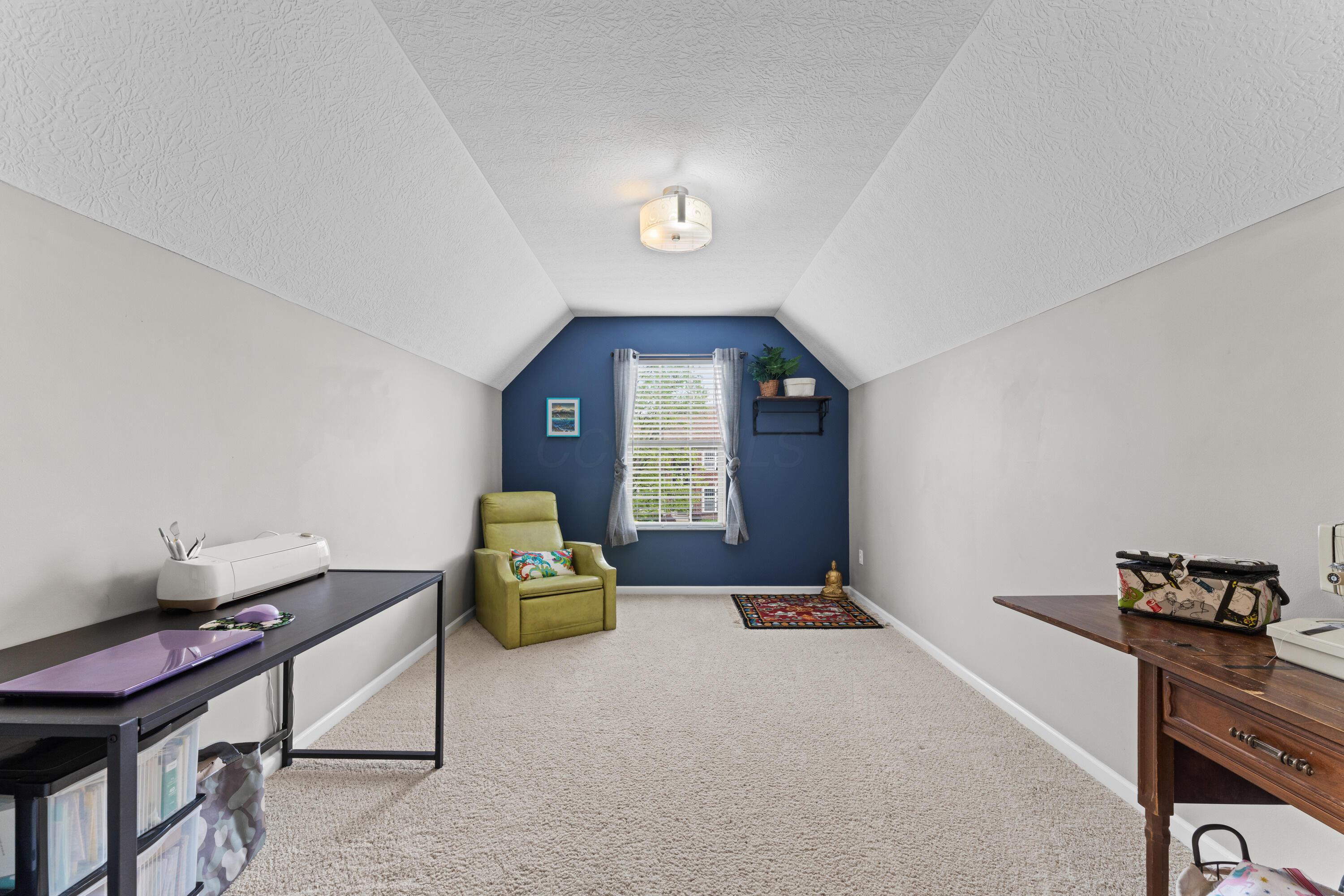 8853 Hickory View Street