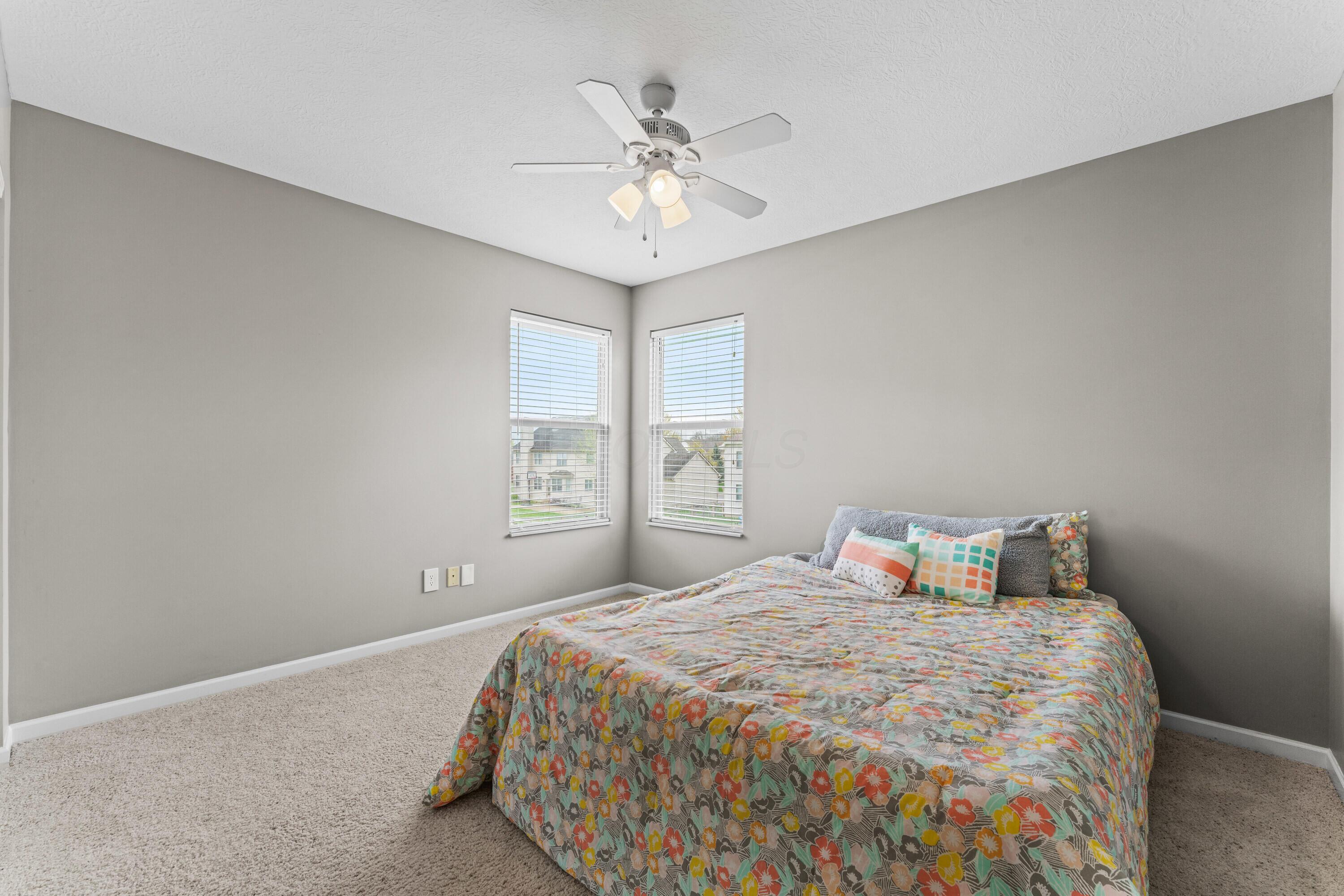 8853 Hickory View Street