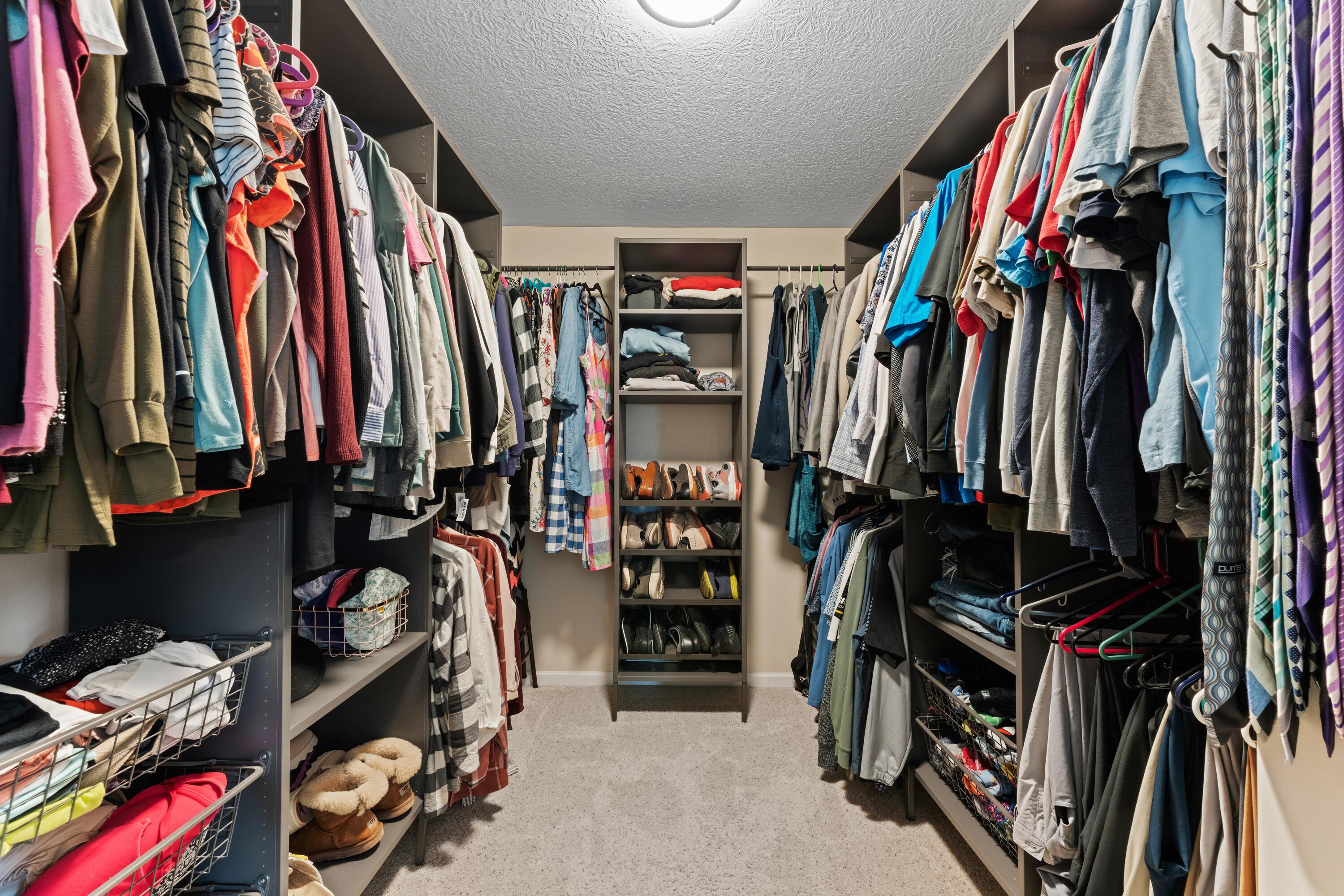 8853 Hickory View Street