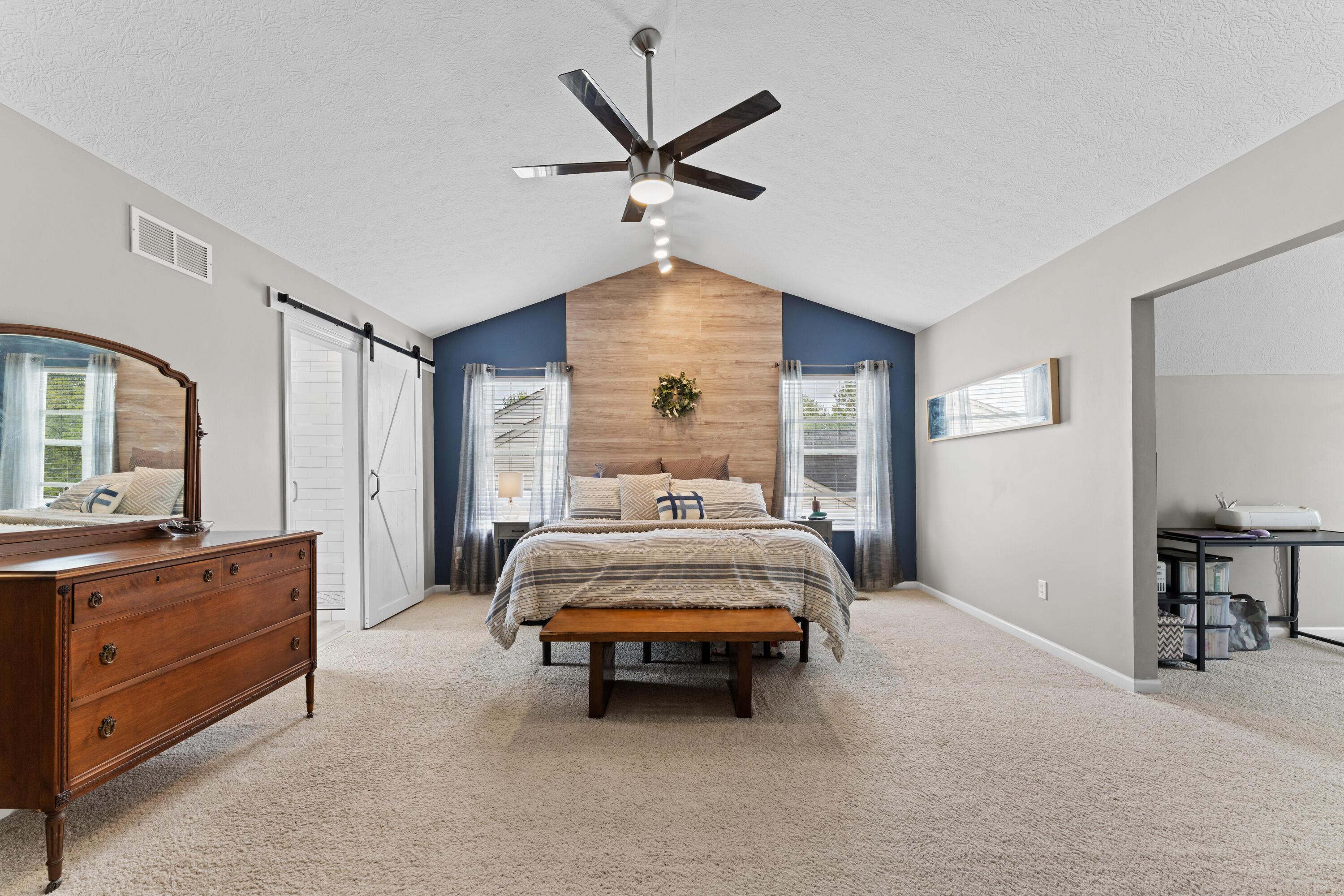 8853 Hickory View Street