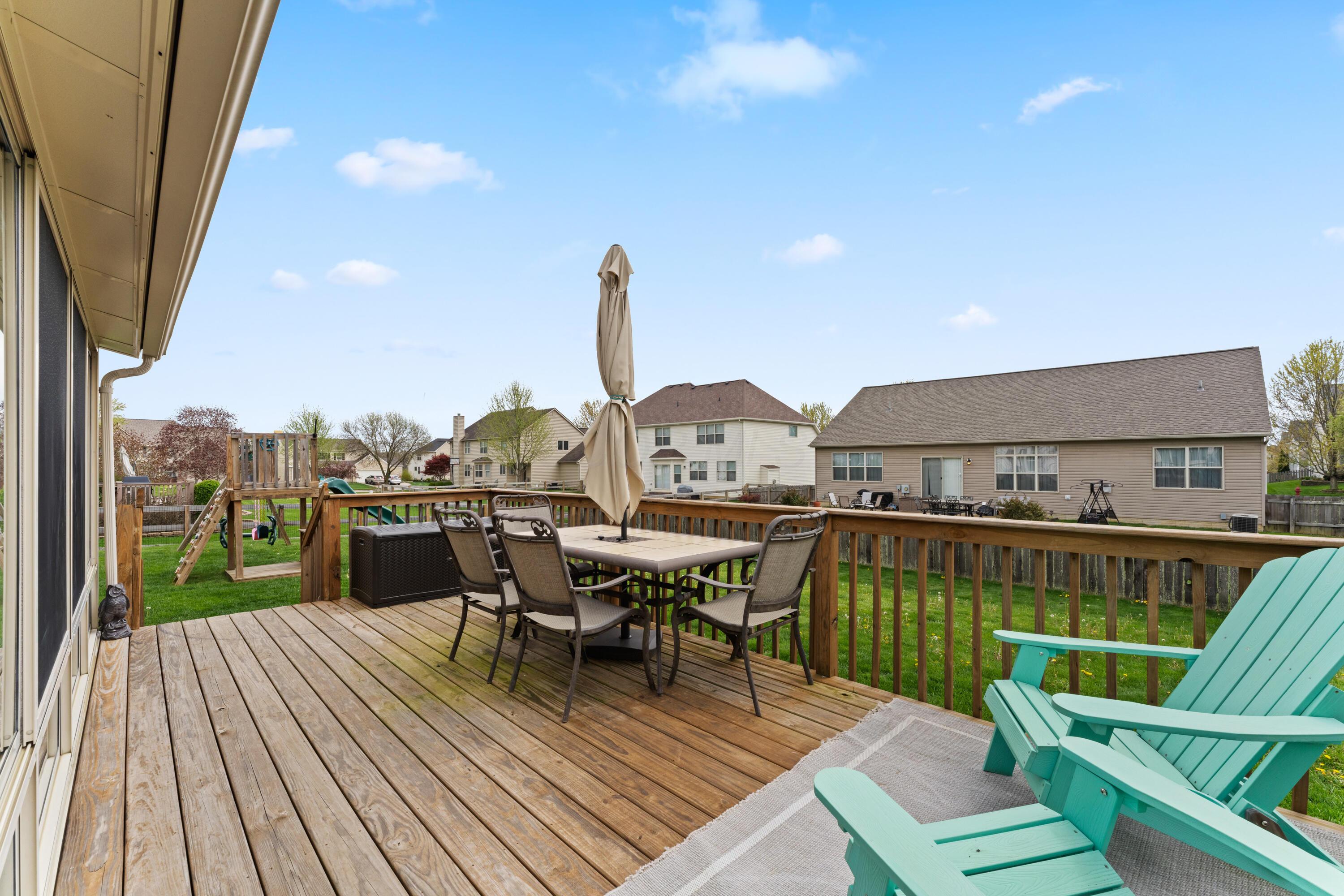 8853 Hickory View Street