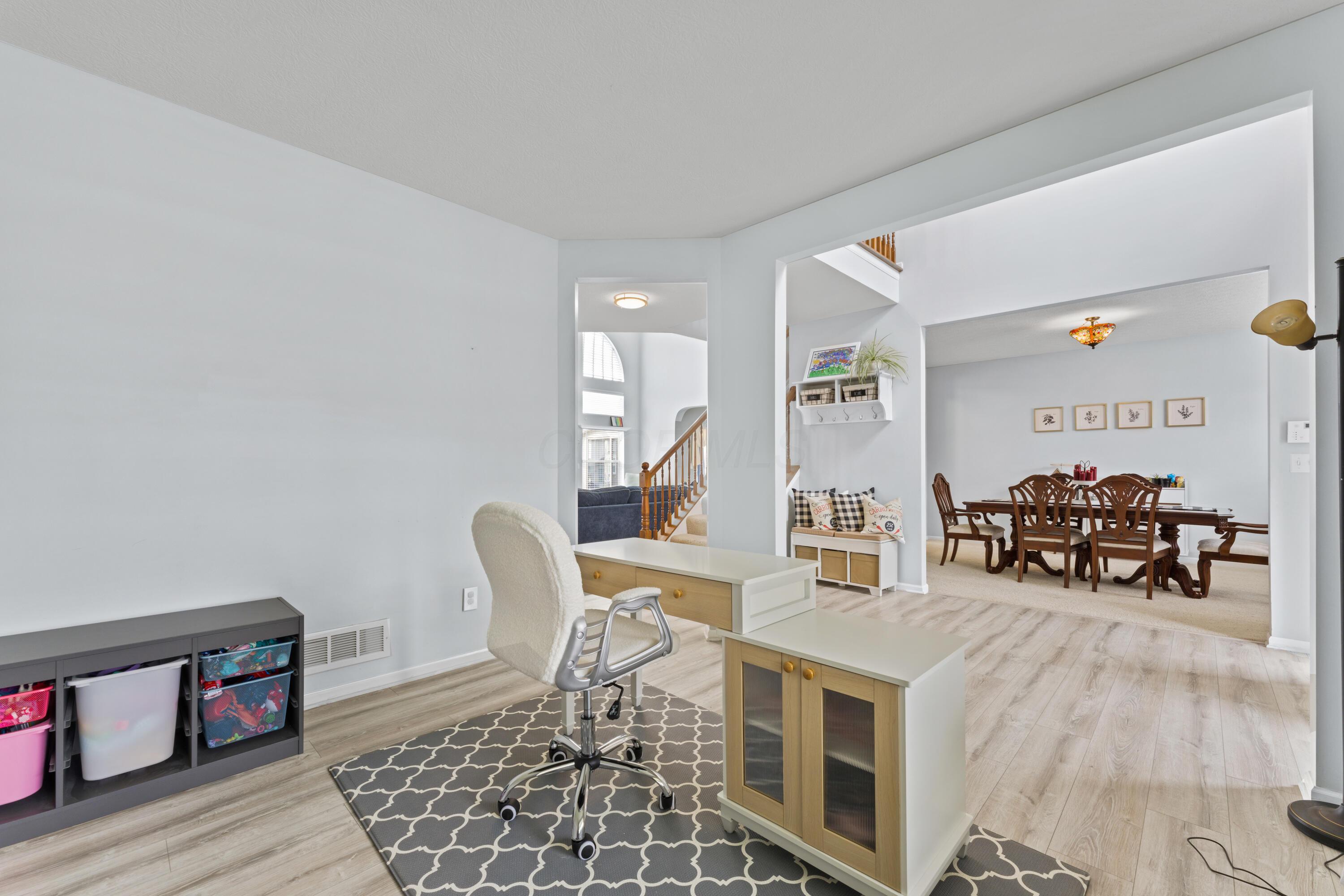 8853 Hickory View Street