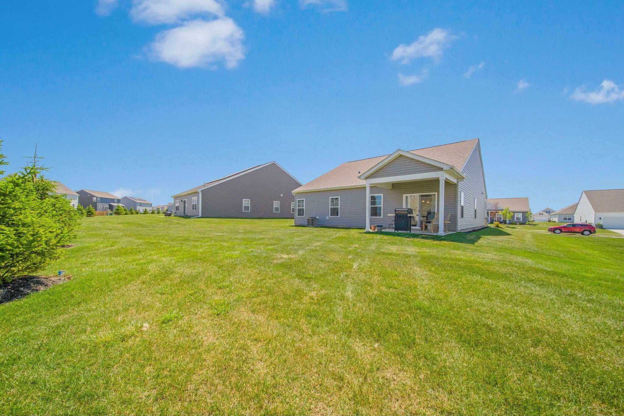 268 Mannaseh Drive W