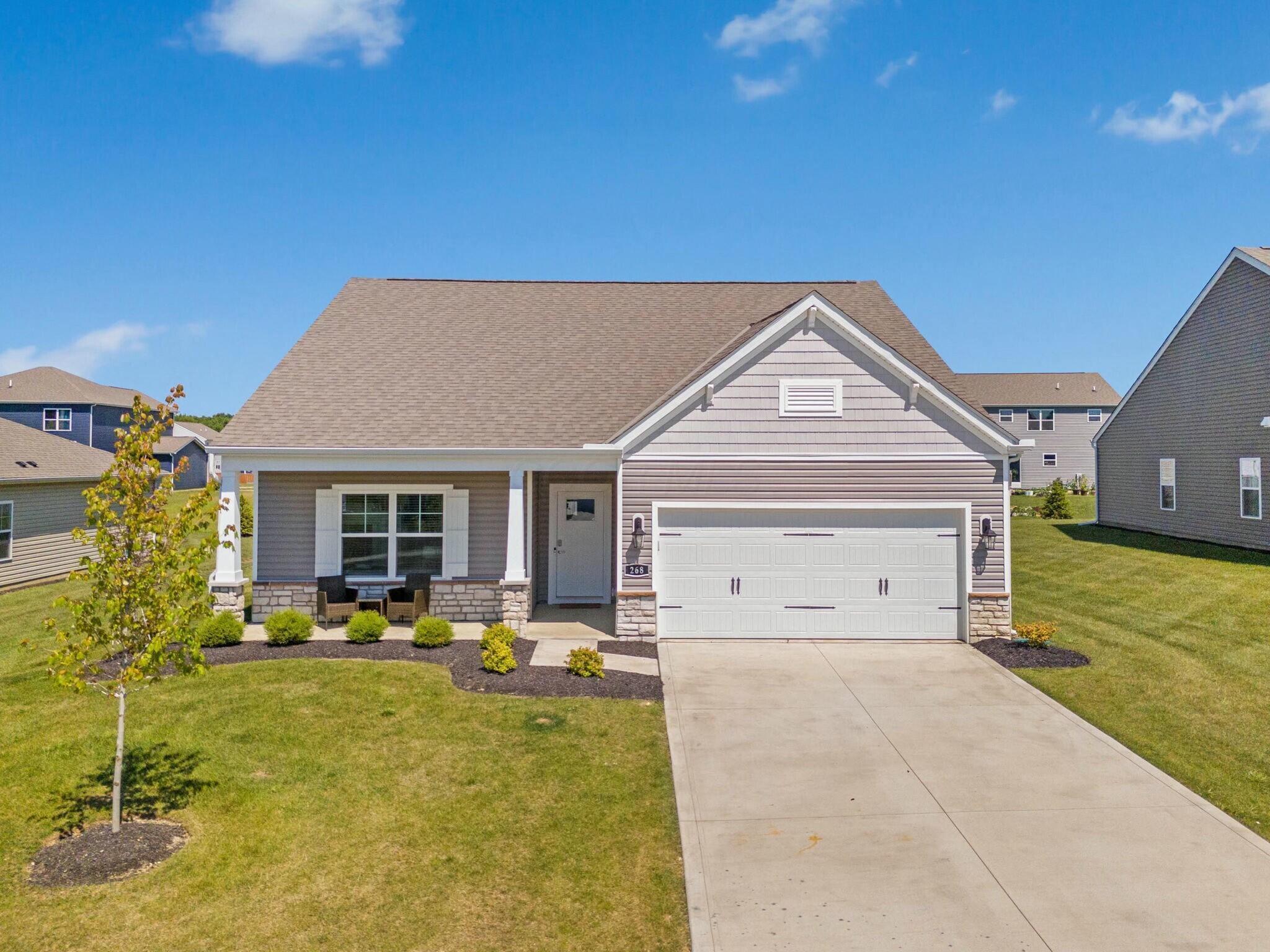 268 Mannaseh Drive W