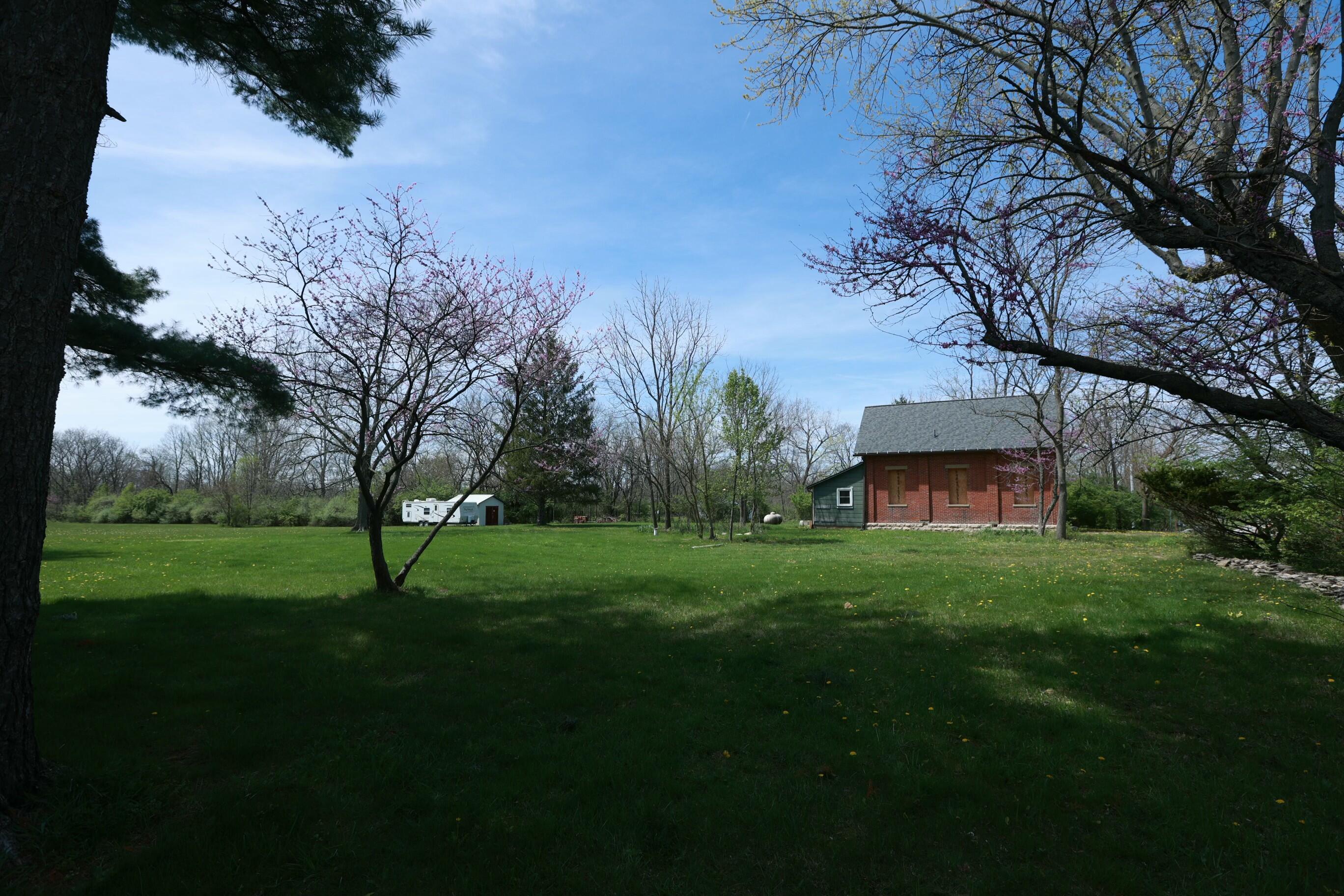 2263 Amity Road