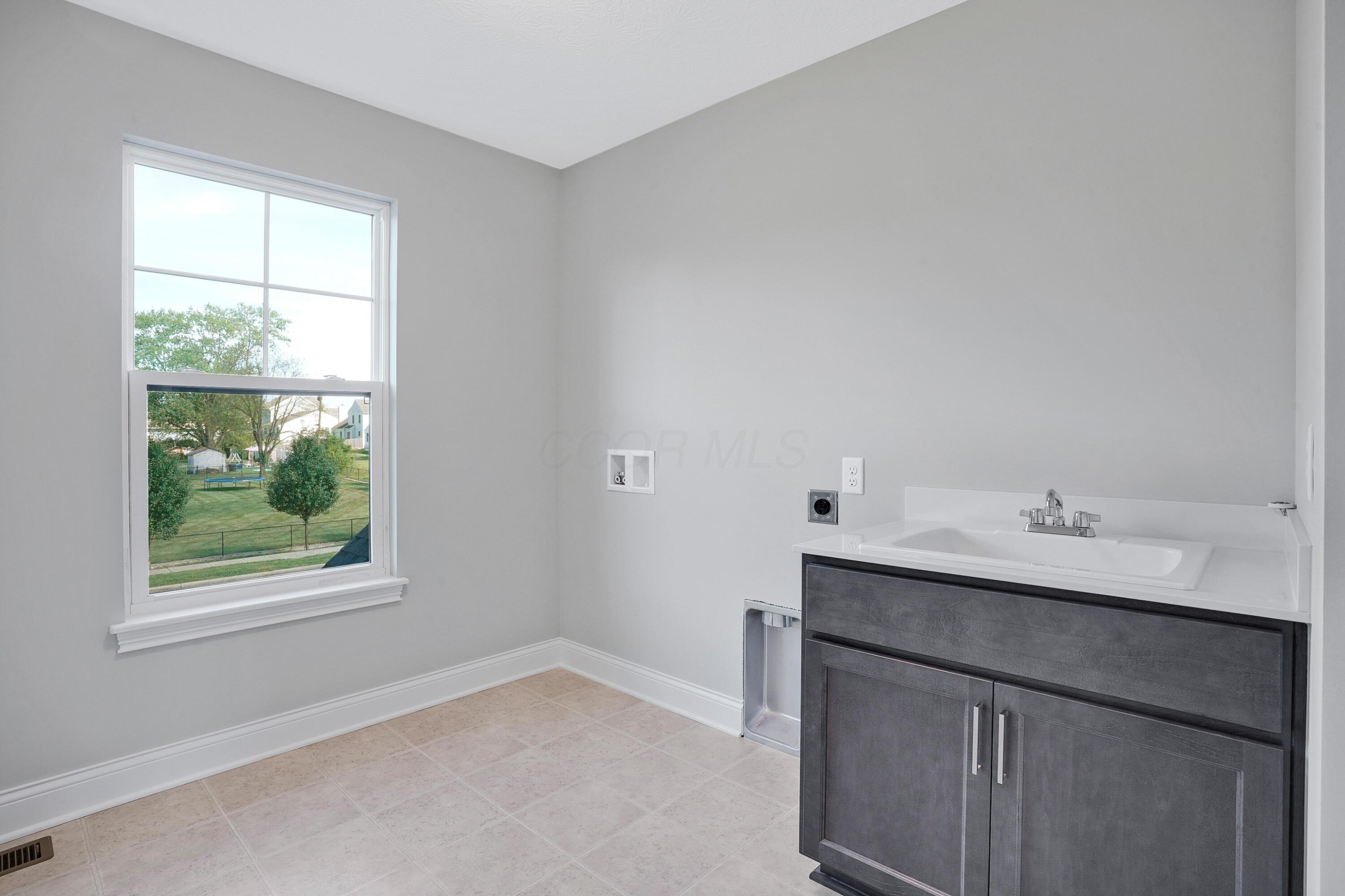 3057 Mccutcheon Crossing Drive