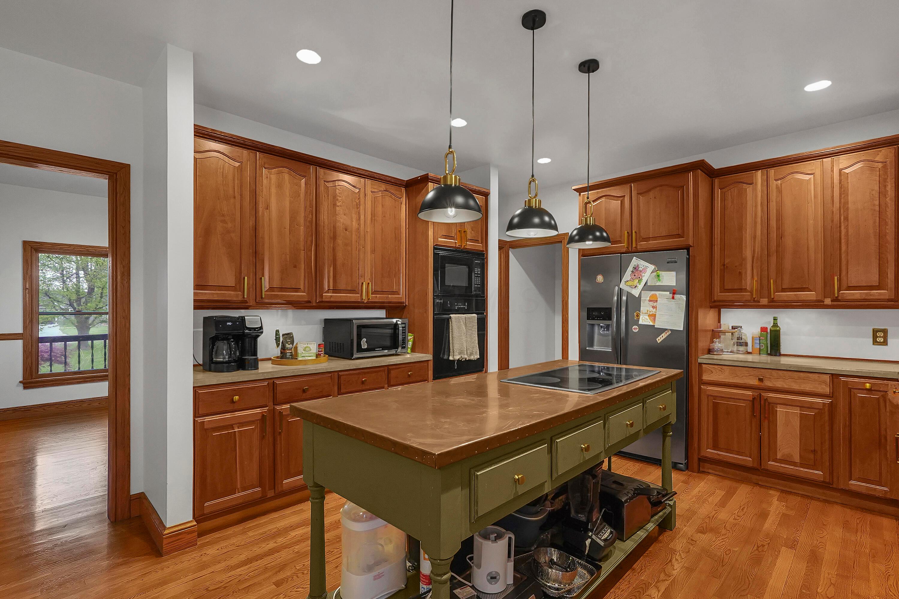 6222 Jacksontown Road