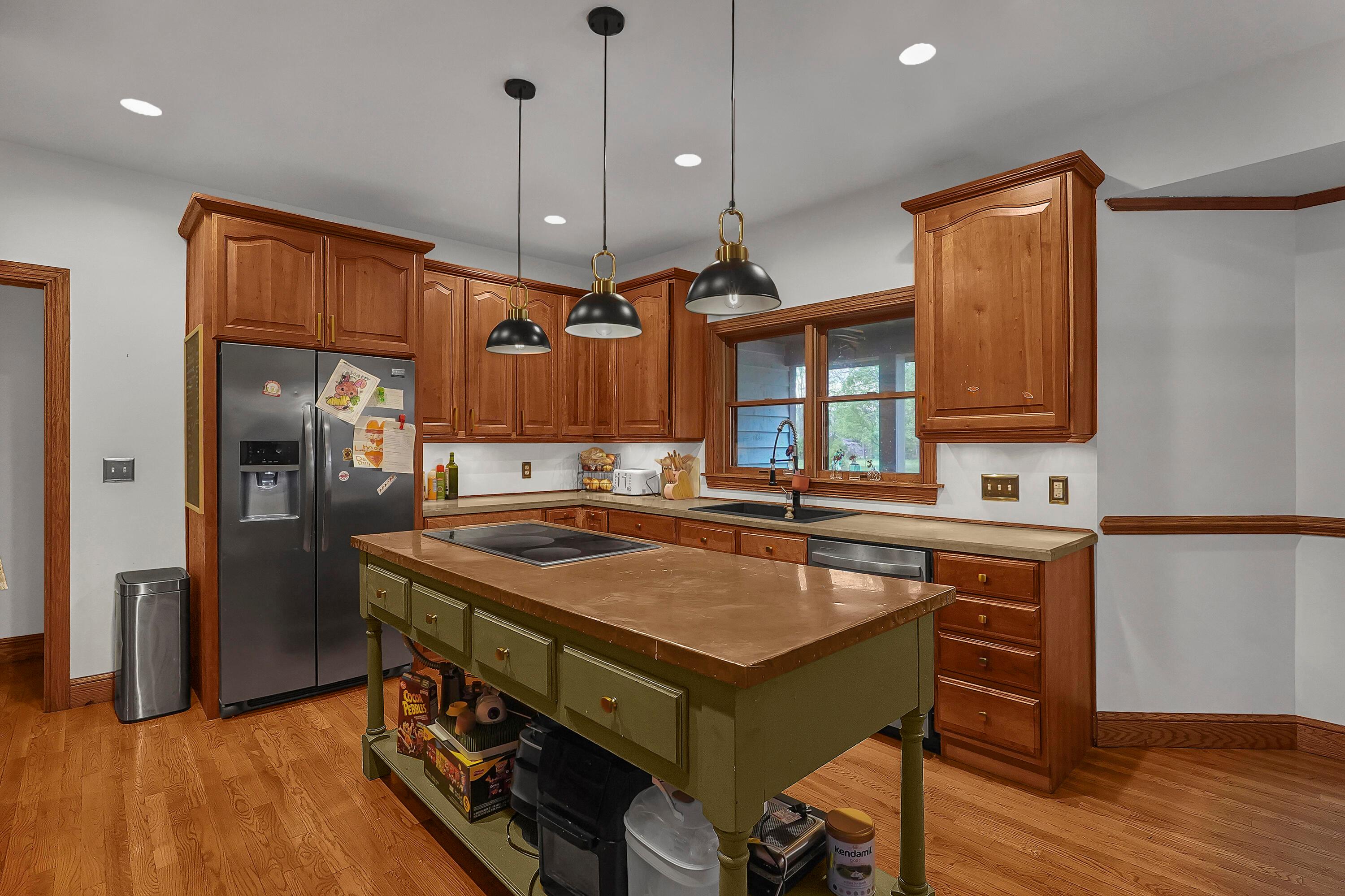 6222 Jacksontown Road