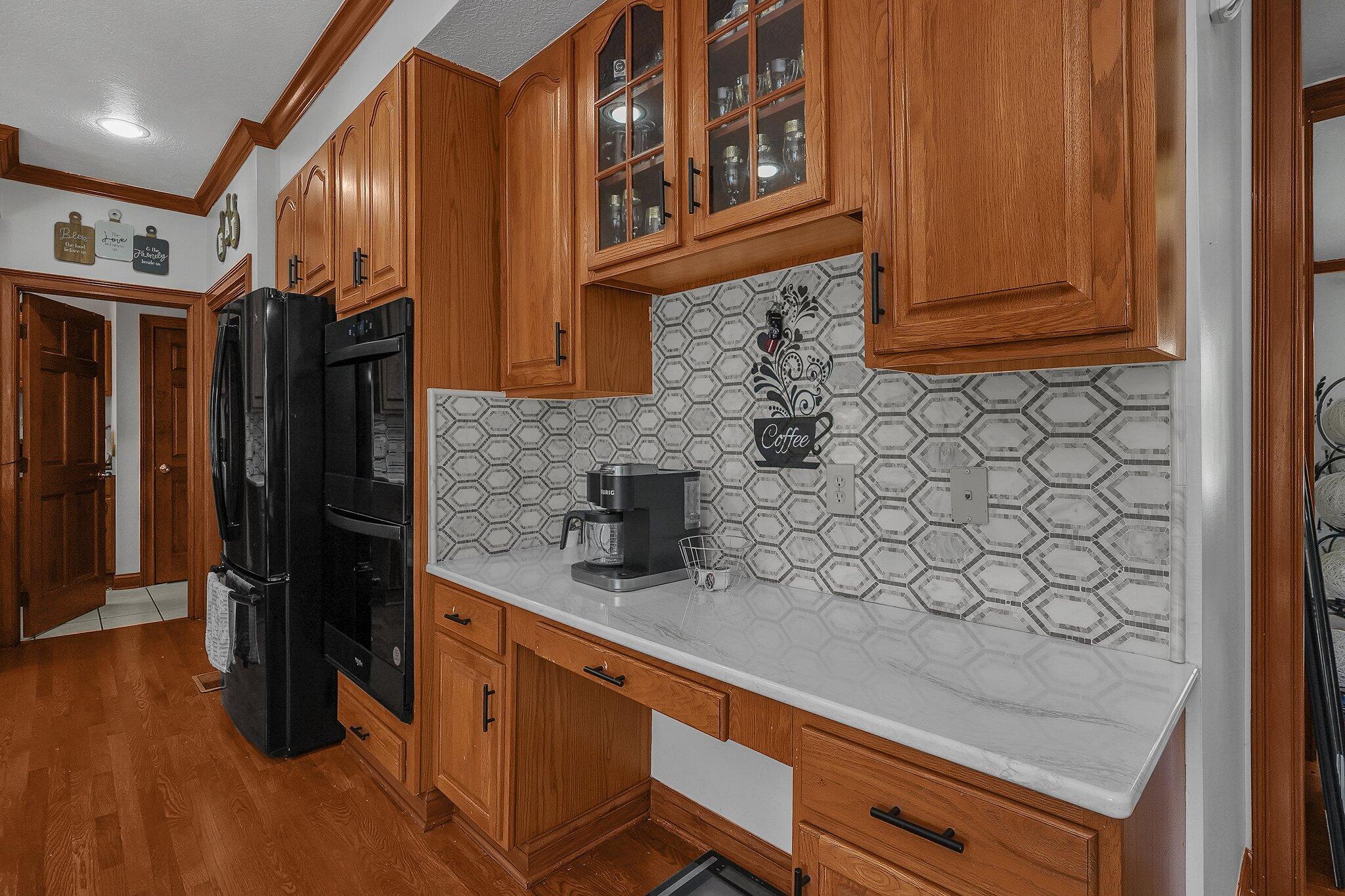7206 Hawksbeard Drive