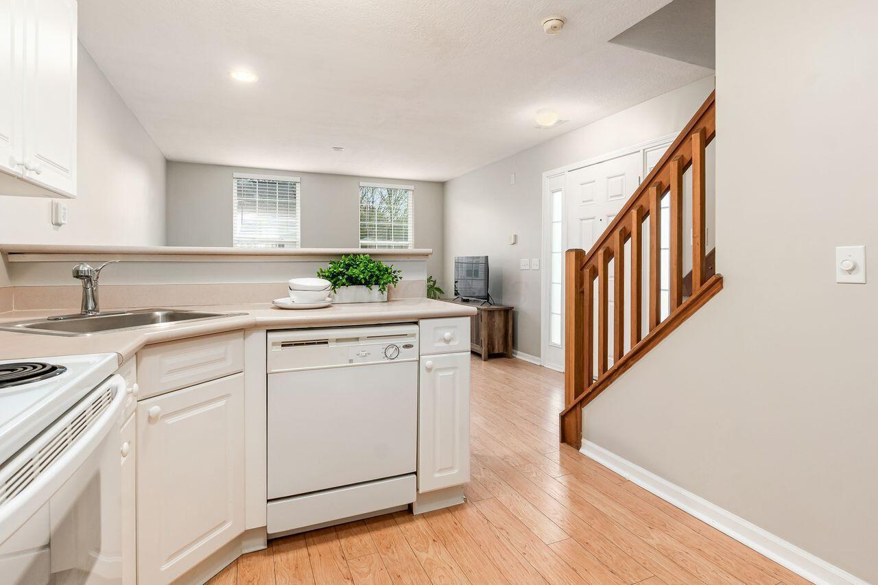 7061 Hill Gail Drive