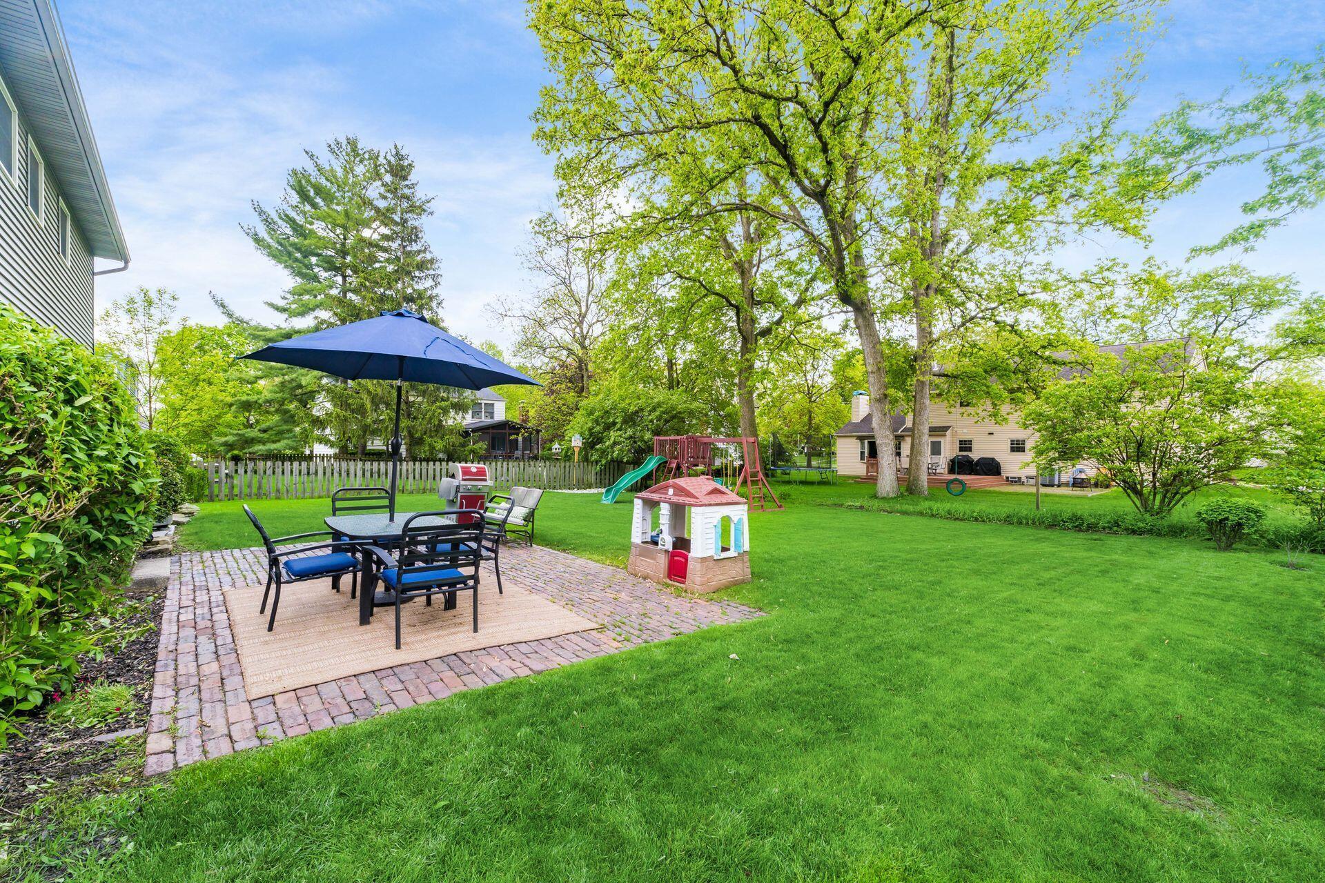 1055 Hepplewhite Street