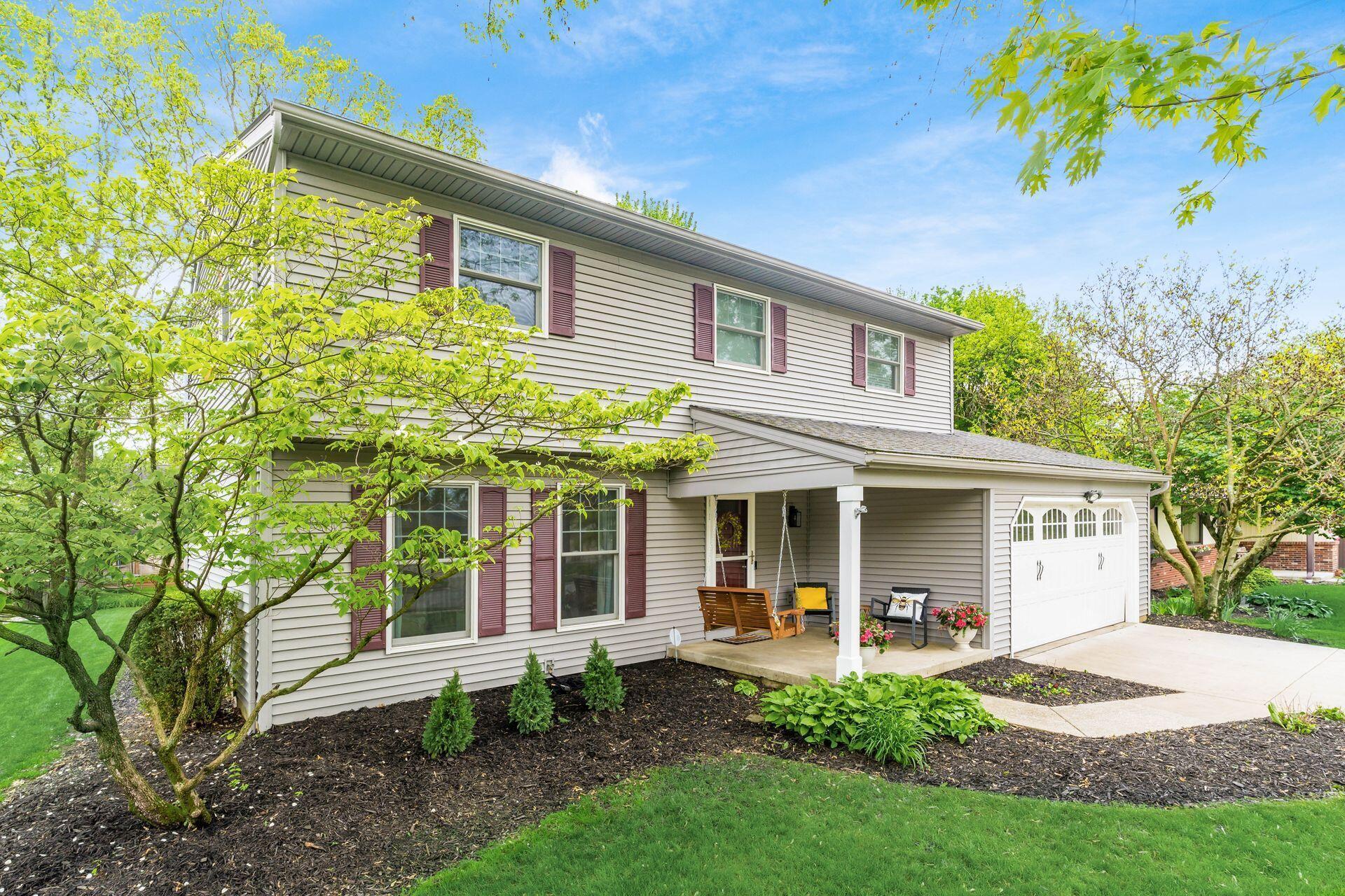 1055 Hepplewhite Street