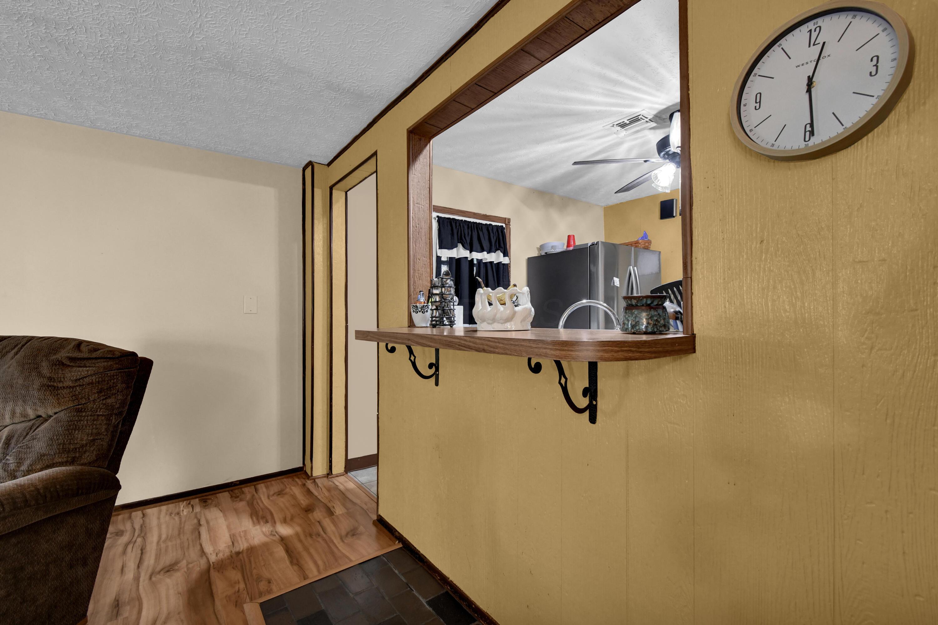 1242 S Yearling Road