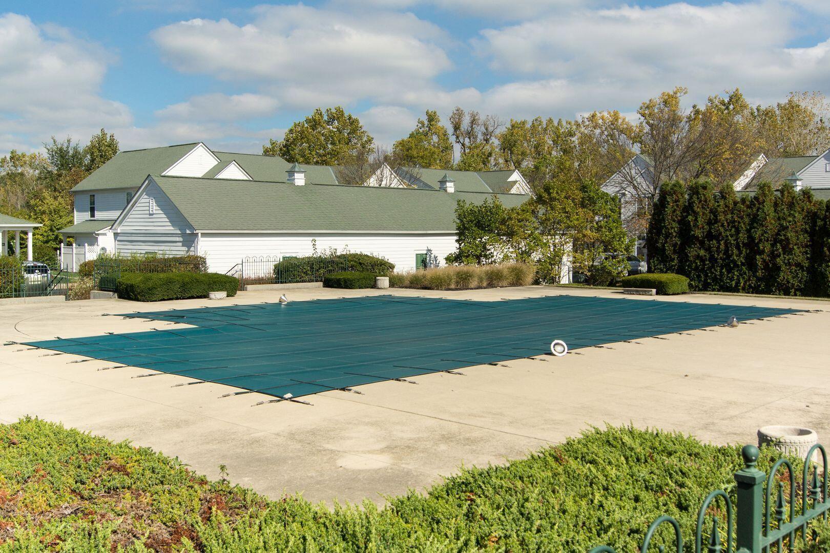6712 Durwood Lane