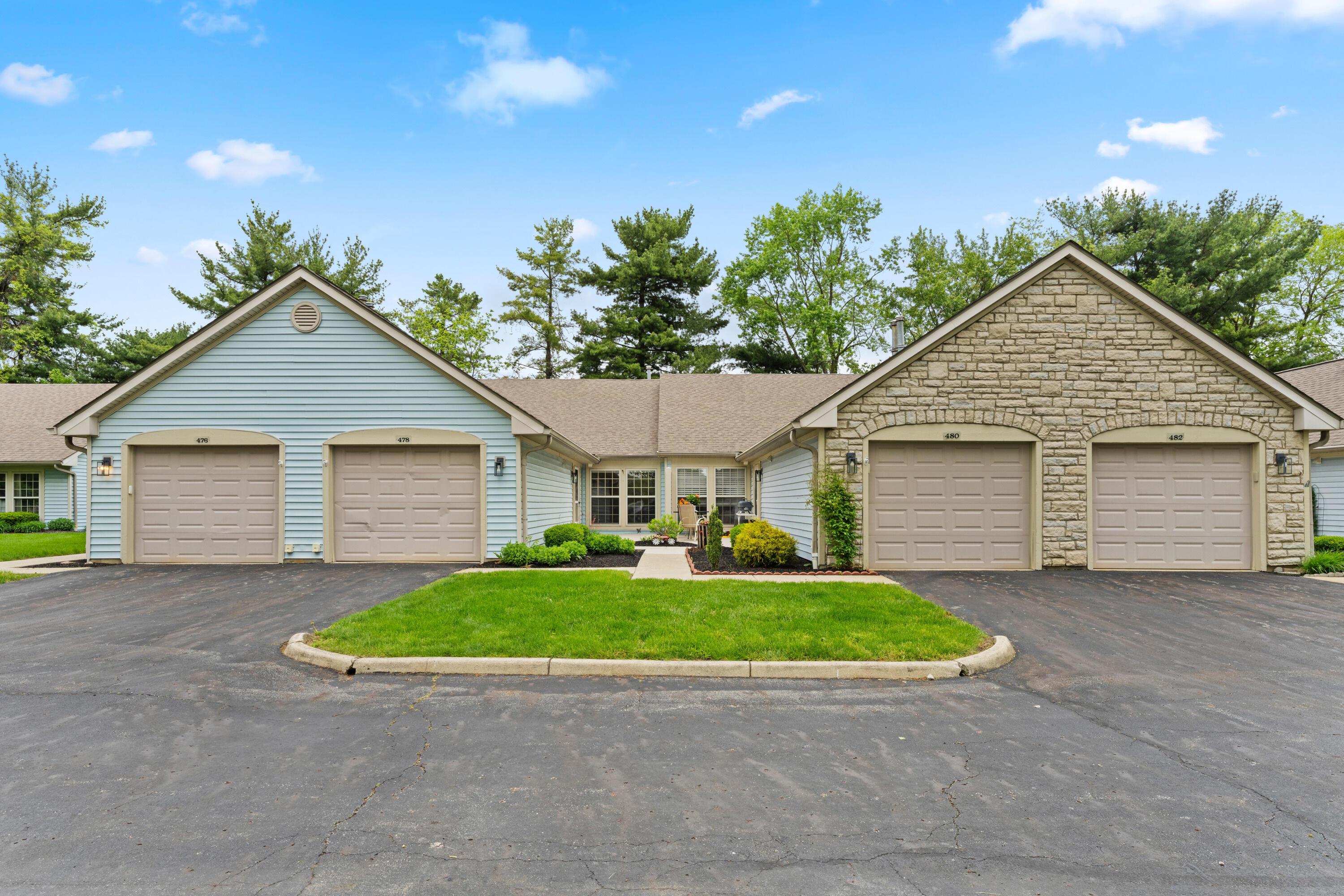 478 Three Oaks Court