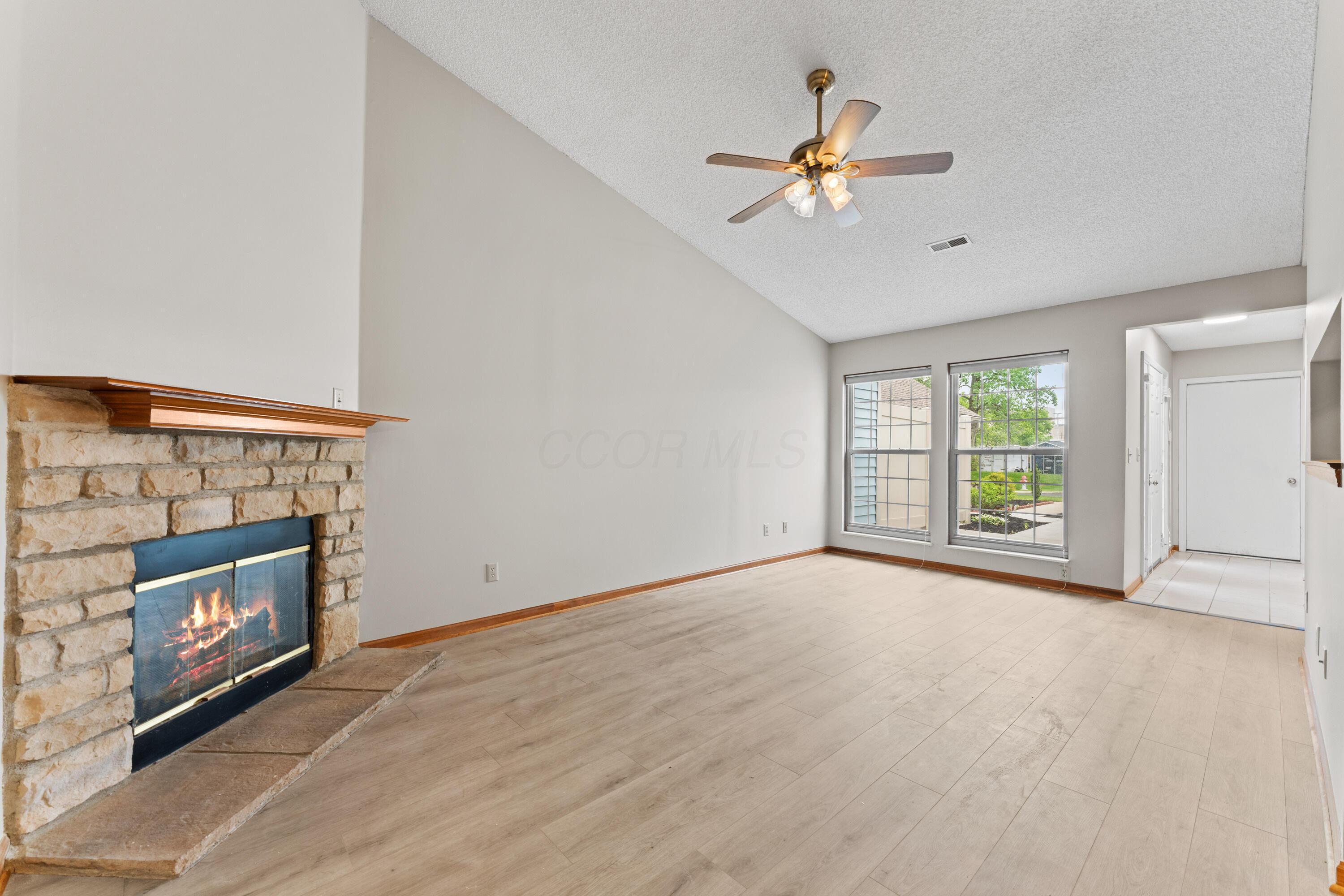 478 Three Oaks Court