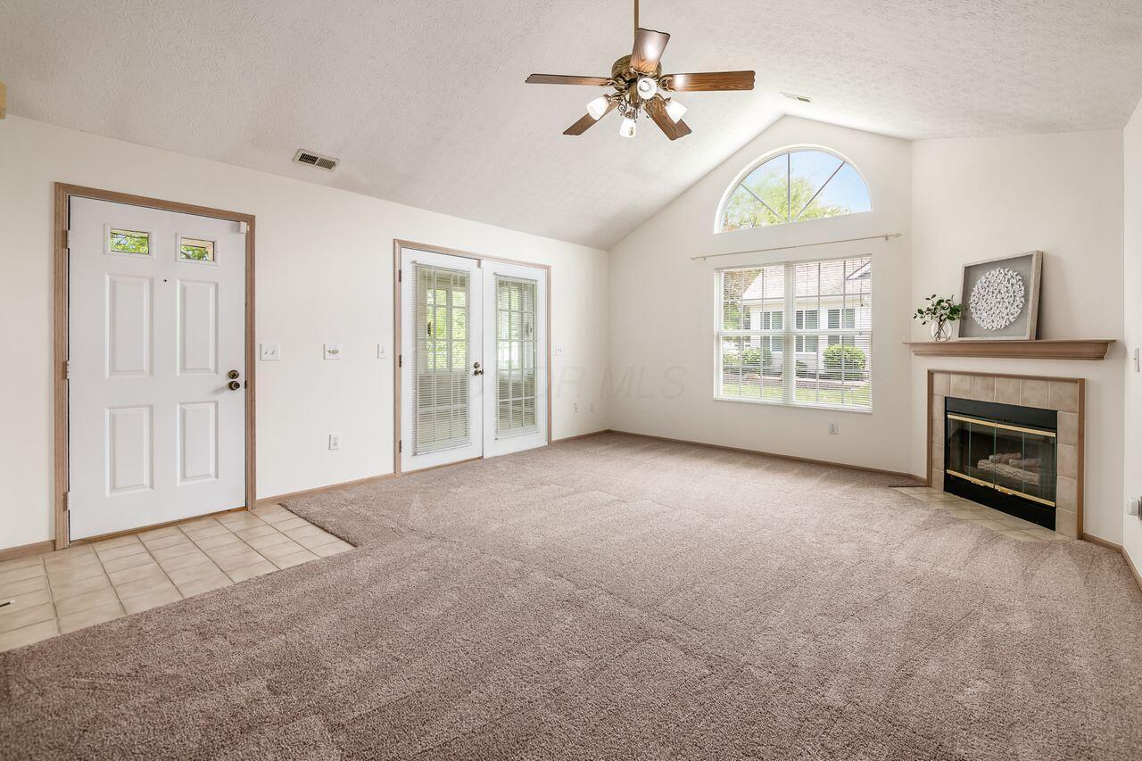 6323 Pinehurst Pointe