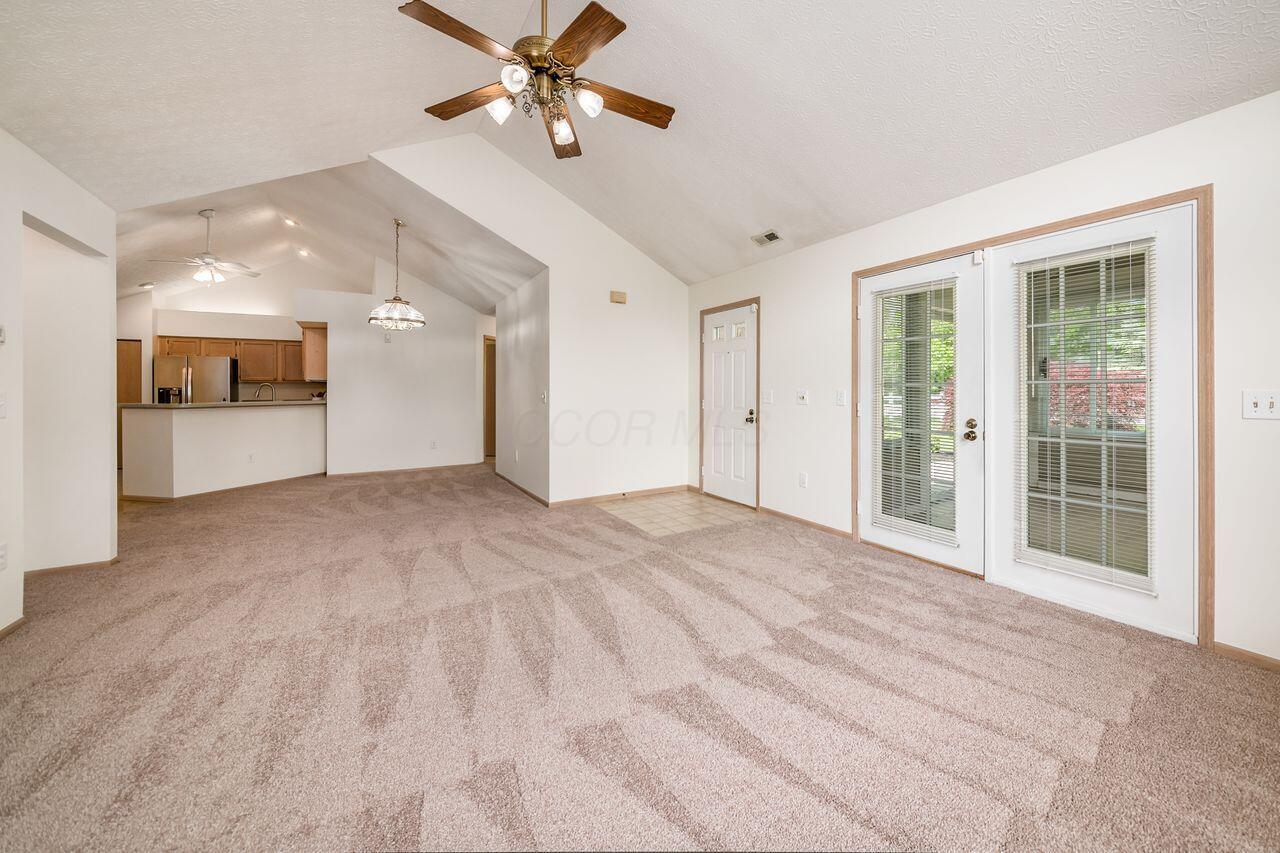 6323 Pinehurst Pointe