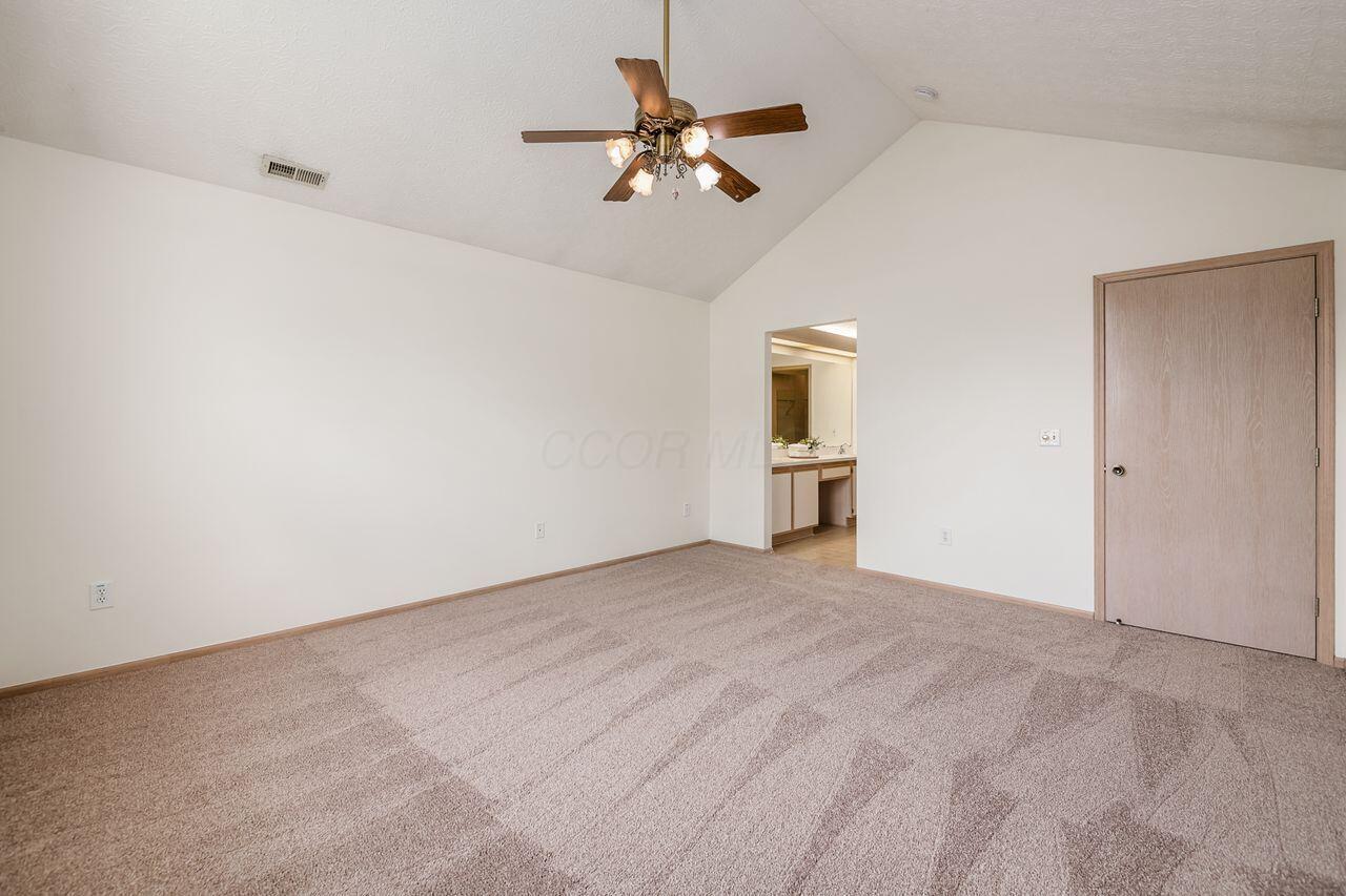 6323 Pinehurst Pointe