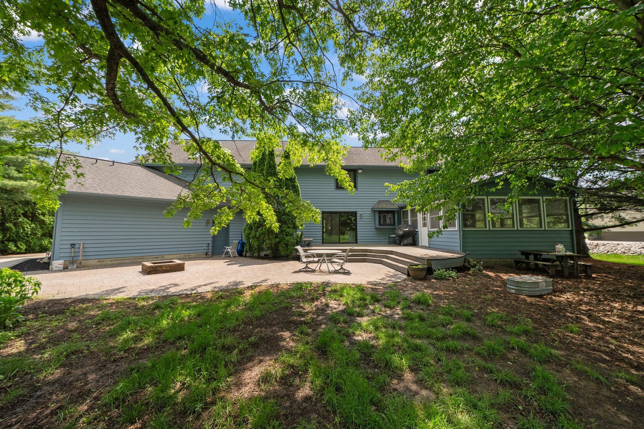 5657 Freeman Road