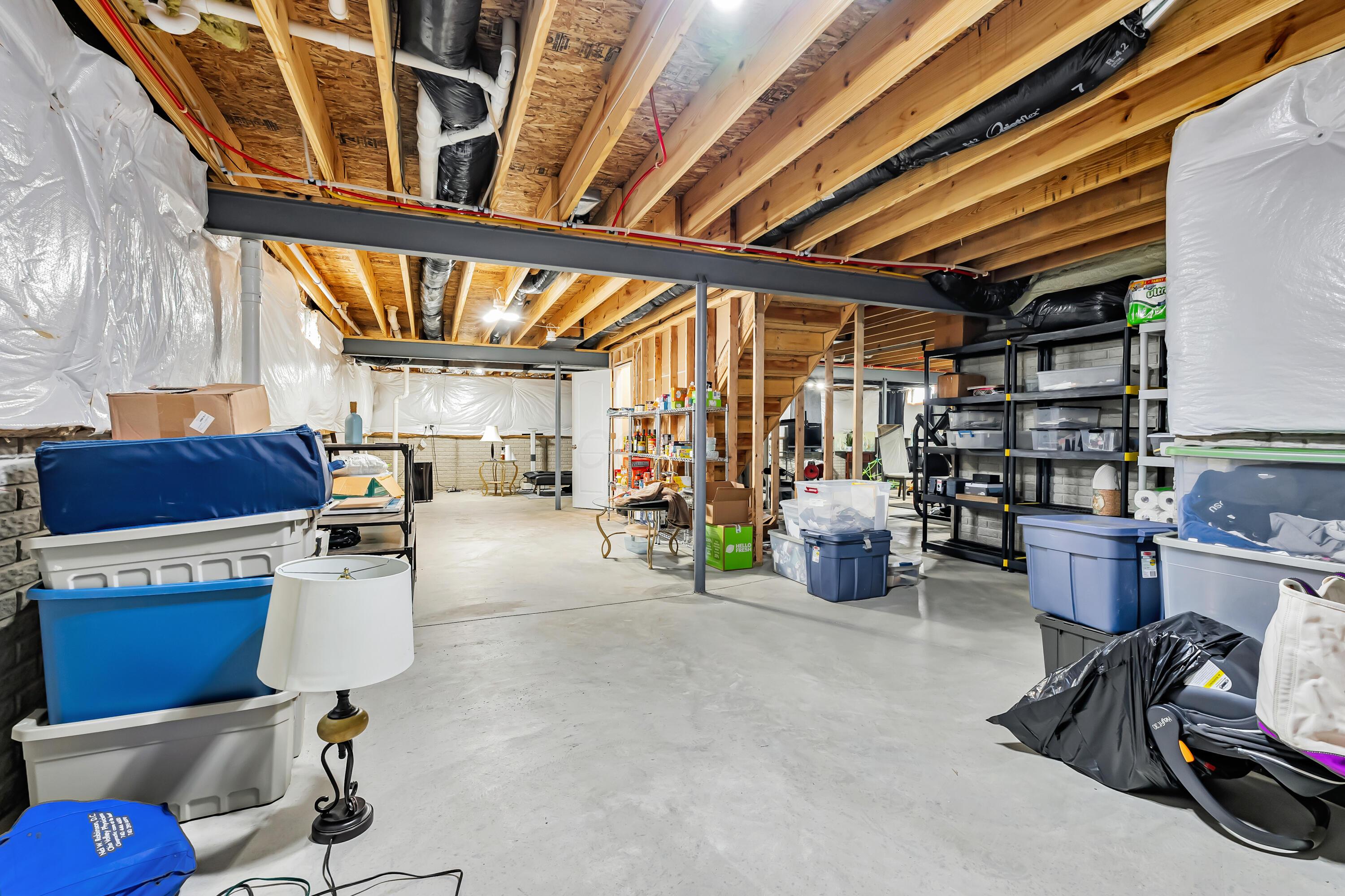 6922 Duke Drive
