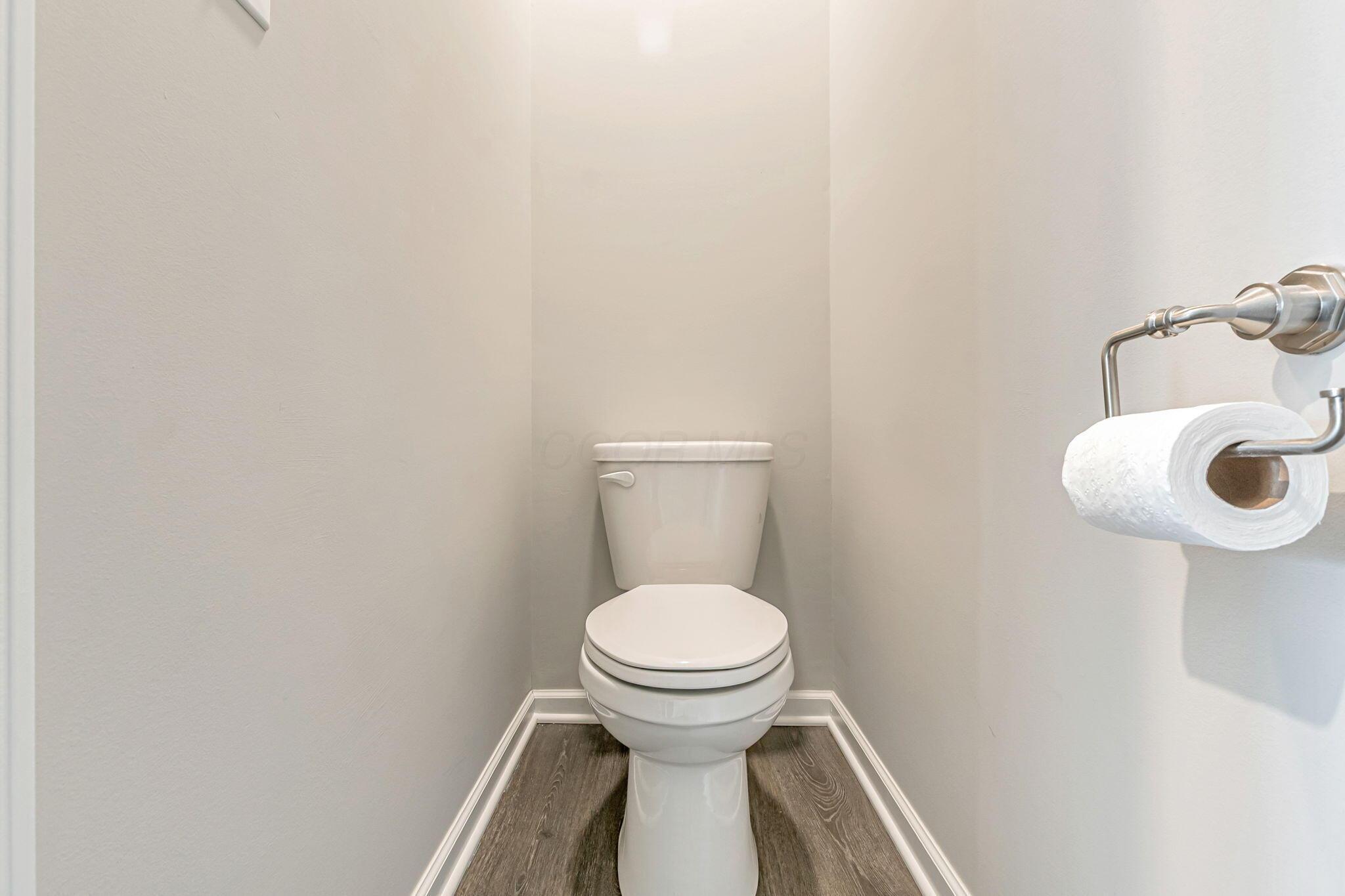 6401 Johnnycake Lane