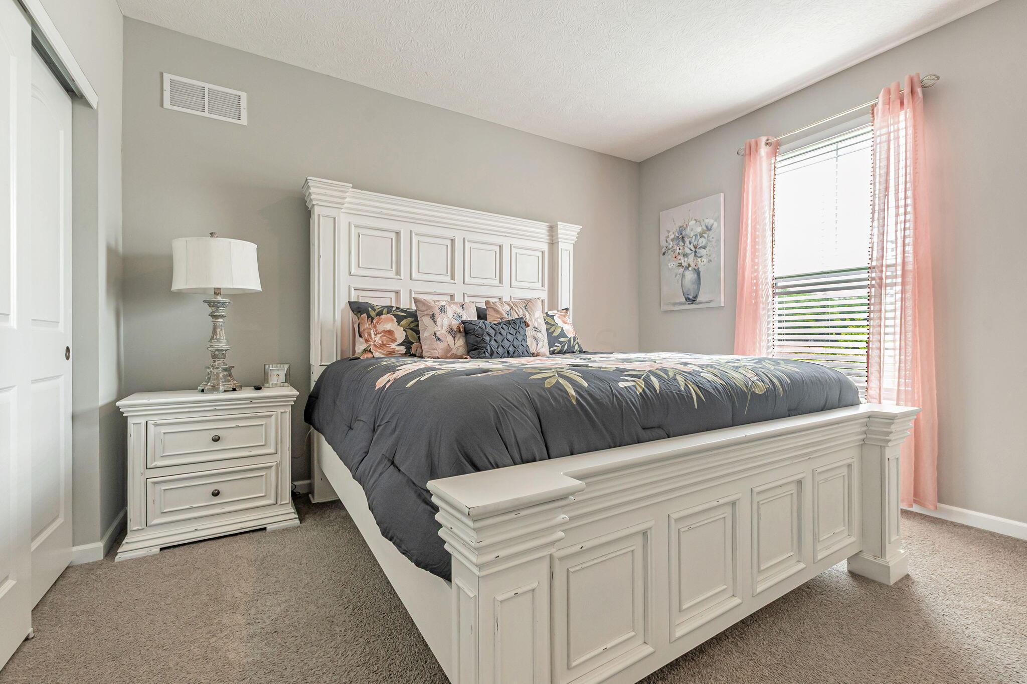 6401 Johnnycake Lane