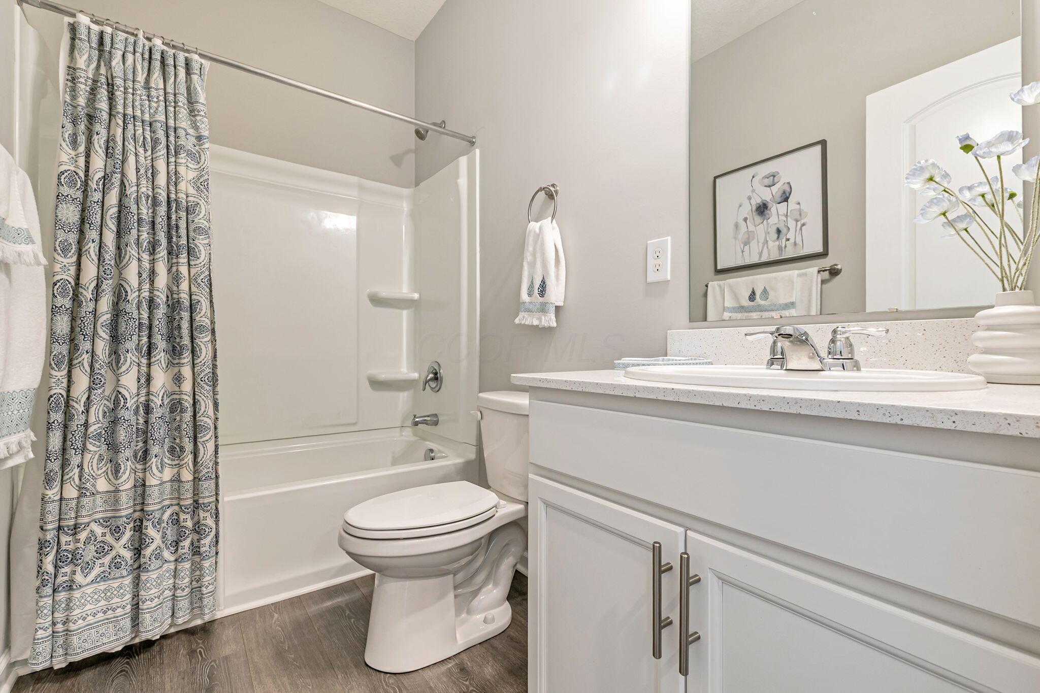 6401 Johnnycake Lane