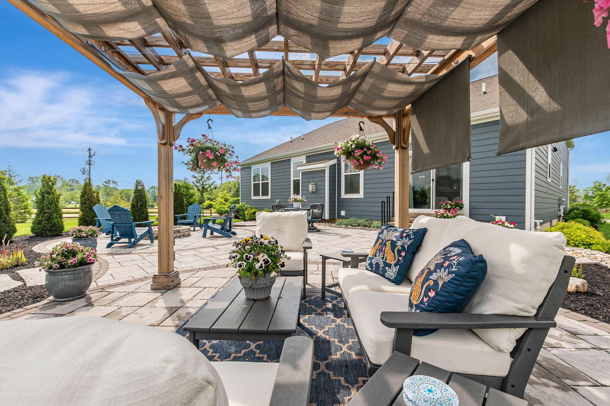 6401 Johnnycake Lane