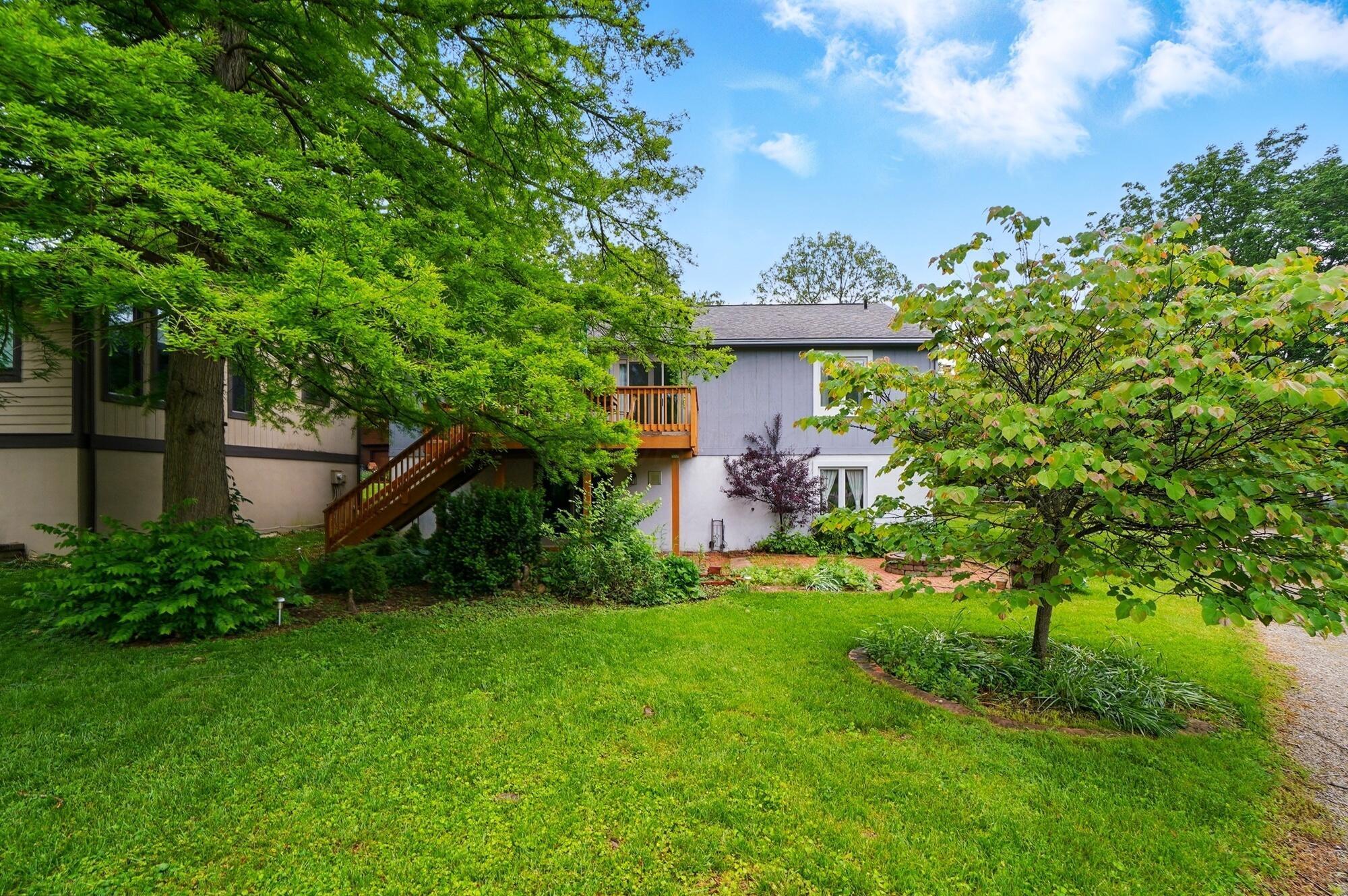 344 Lakeside Drive