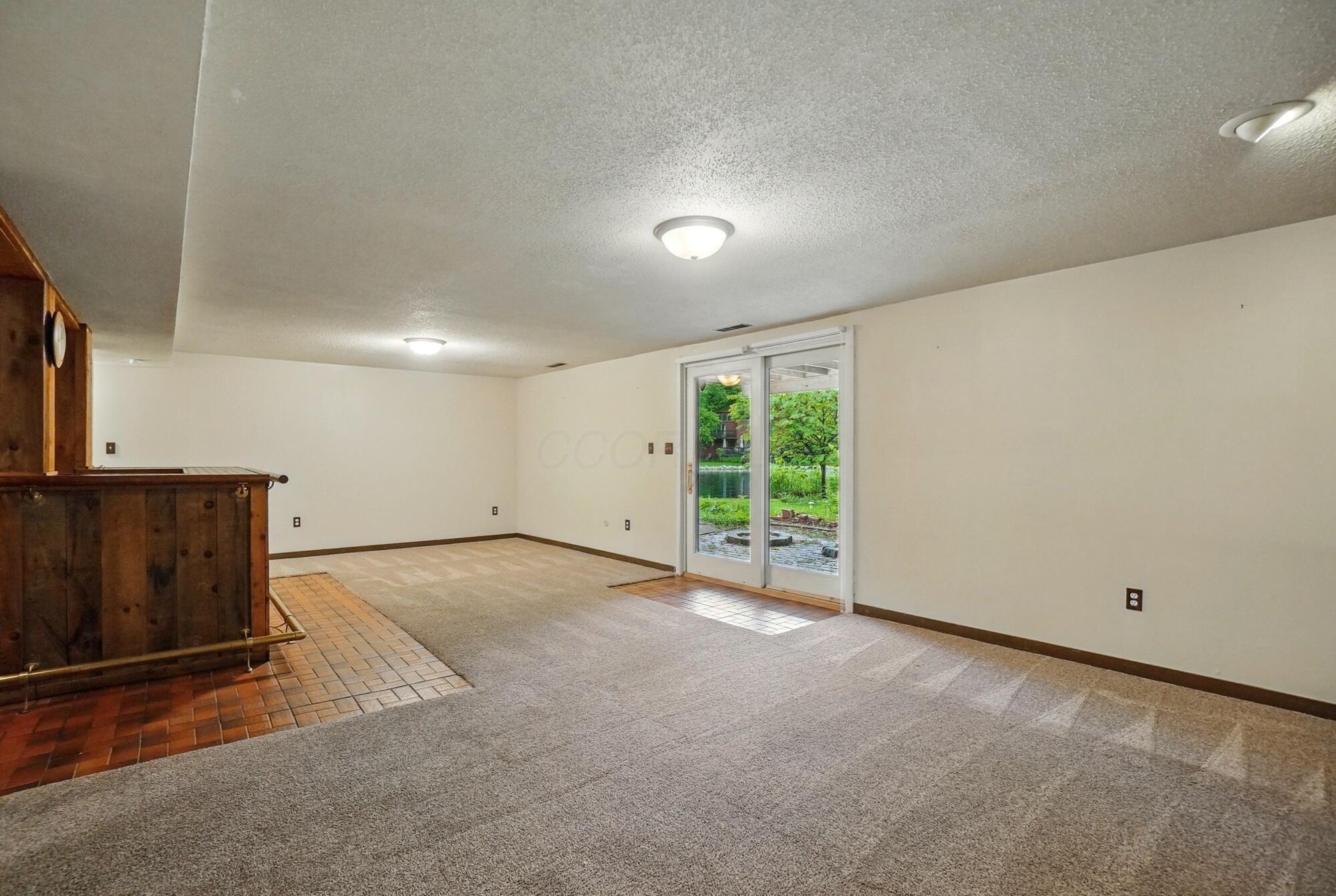 344 Lakeside Drive