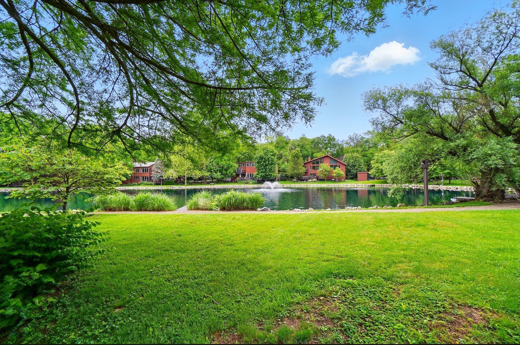 344 Lakeside Drive