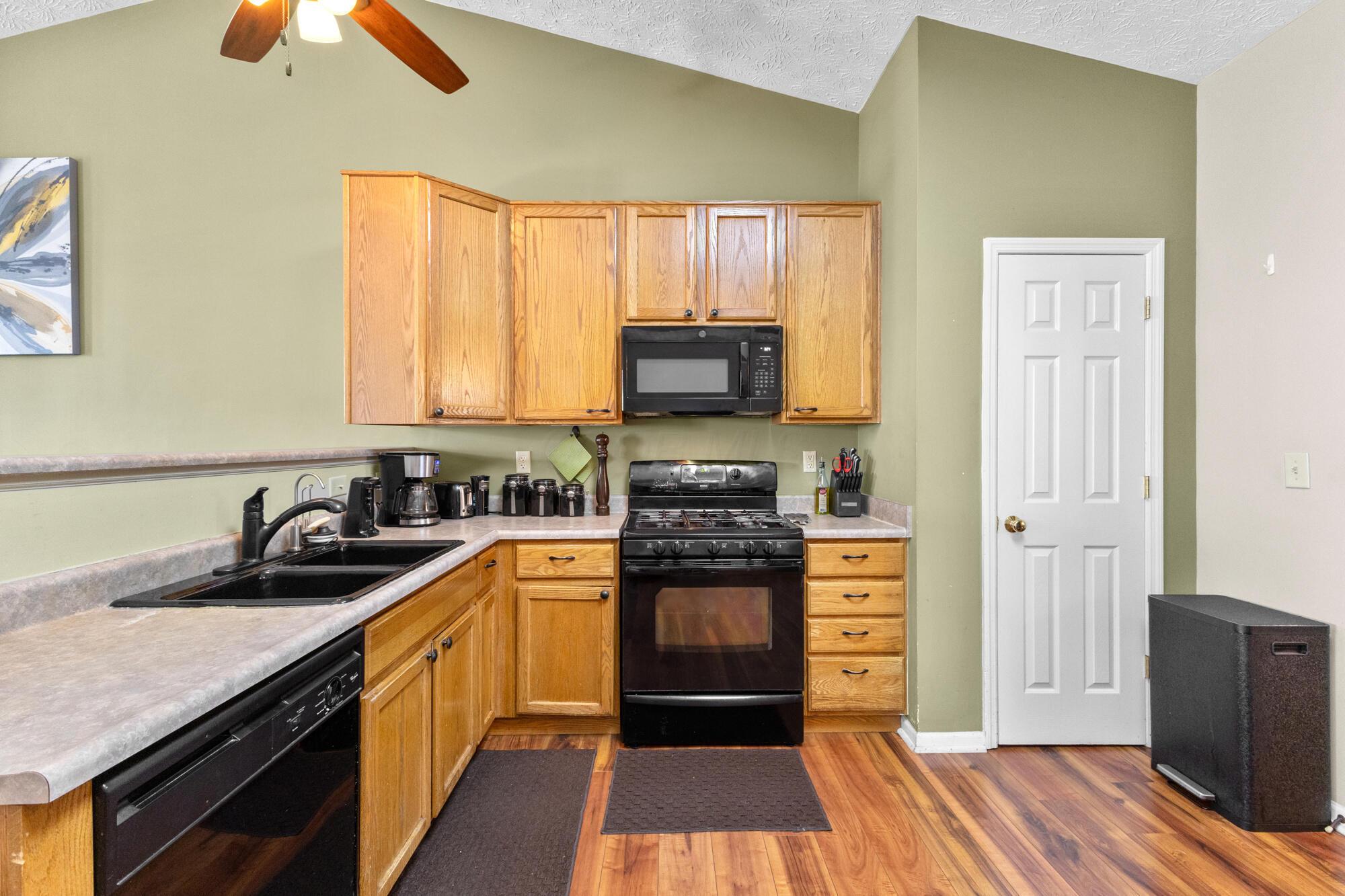 1140 Mastell Drive