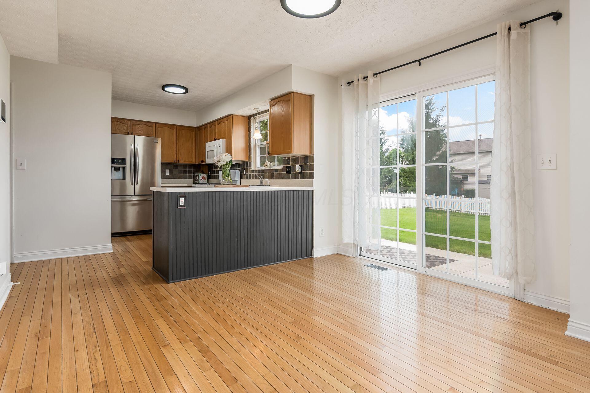 304 Leestone Court
