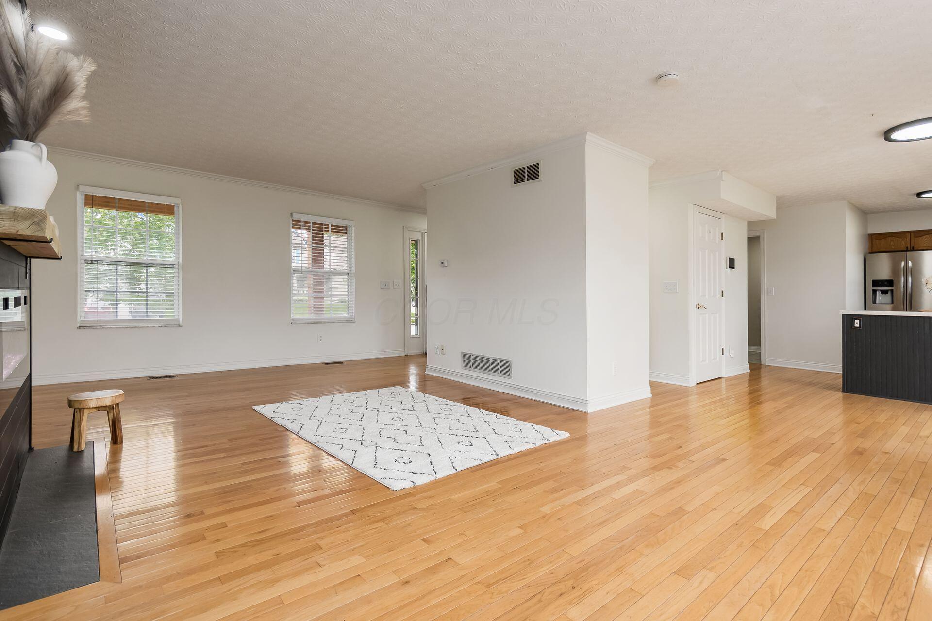 304 Leestone Court